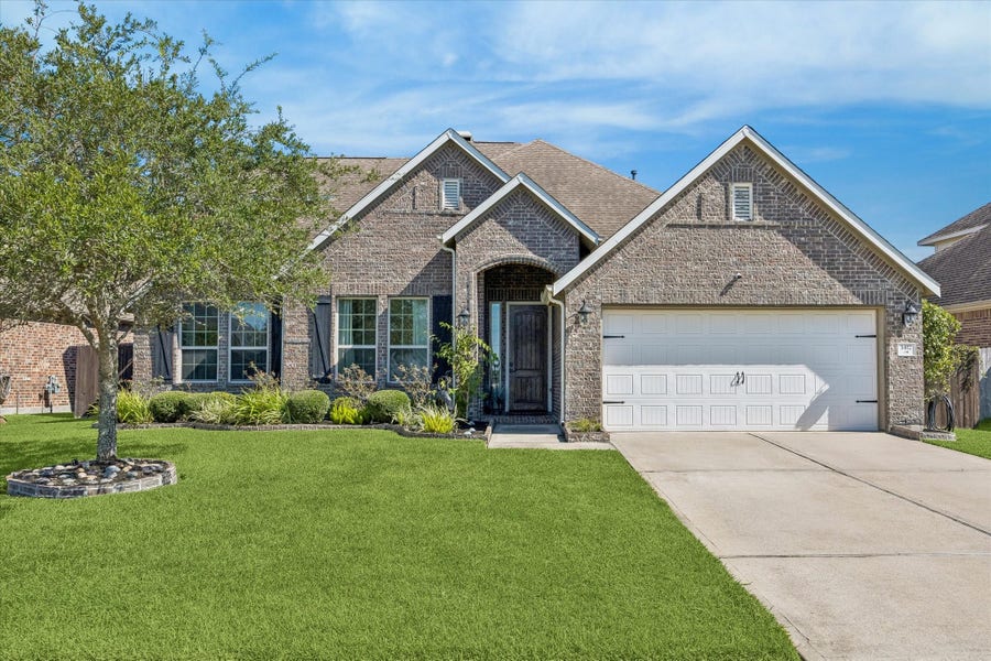 Property photo for 1417 Norman Hill Lane, League City, TX