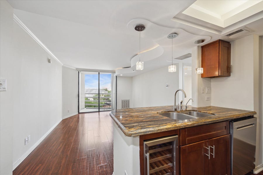 Property photo for 3525 Sage Road, #512, Houston, TX