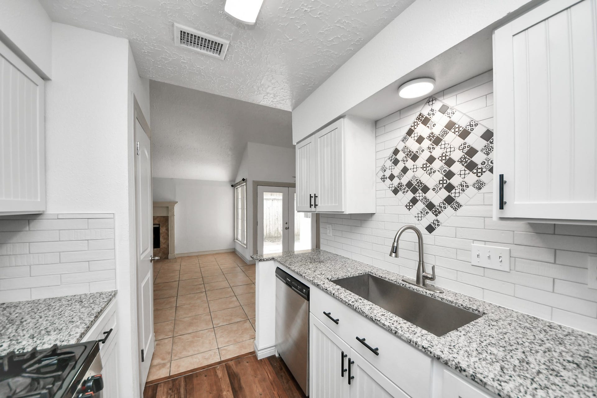 12035 W Marsham Circle, Houston, TX 77066 12035 W Marsham Circle, Houston, TX 77066