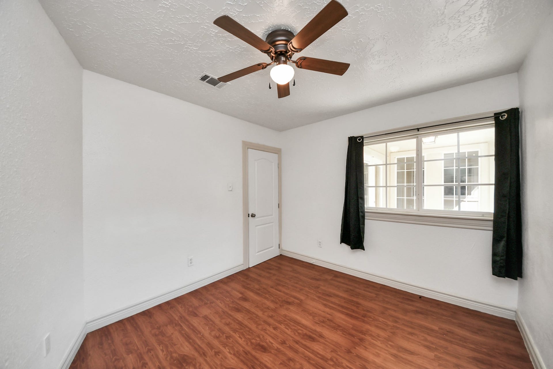 12035 W Marsham Circle, Houston, TX 77066 12035 W Marsham Circle, Houston, TX 77066