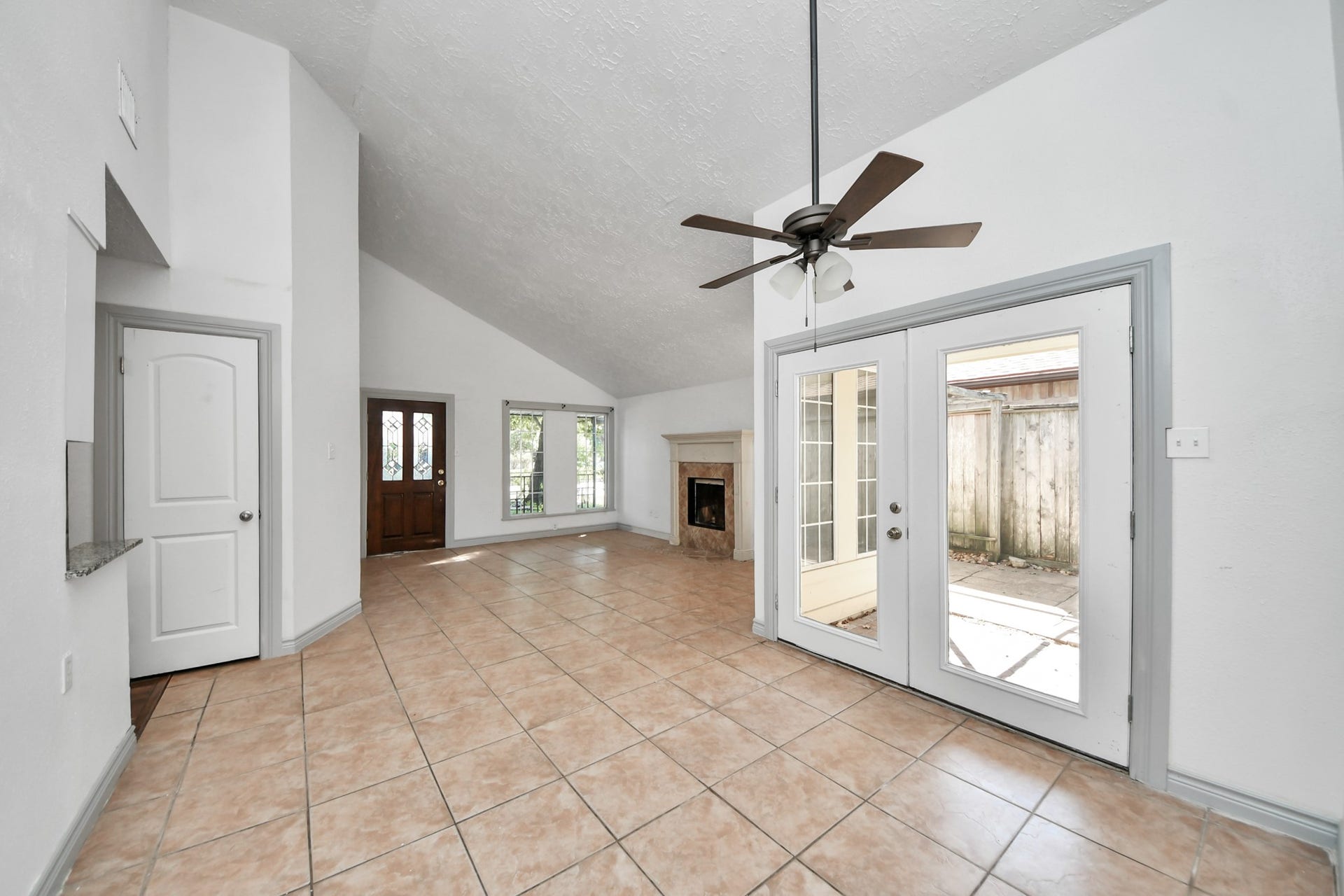 12035 W Marsham Circle, Houston, TX 77066 12035 W Marsham Circle, Houston, TX 77066