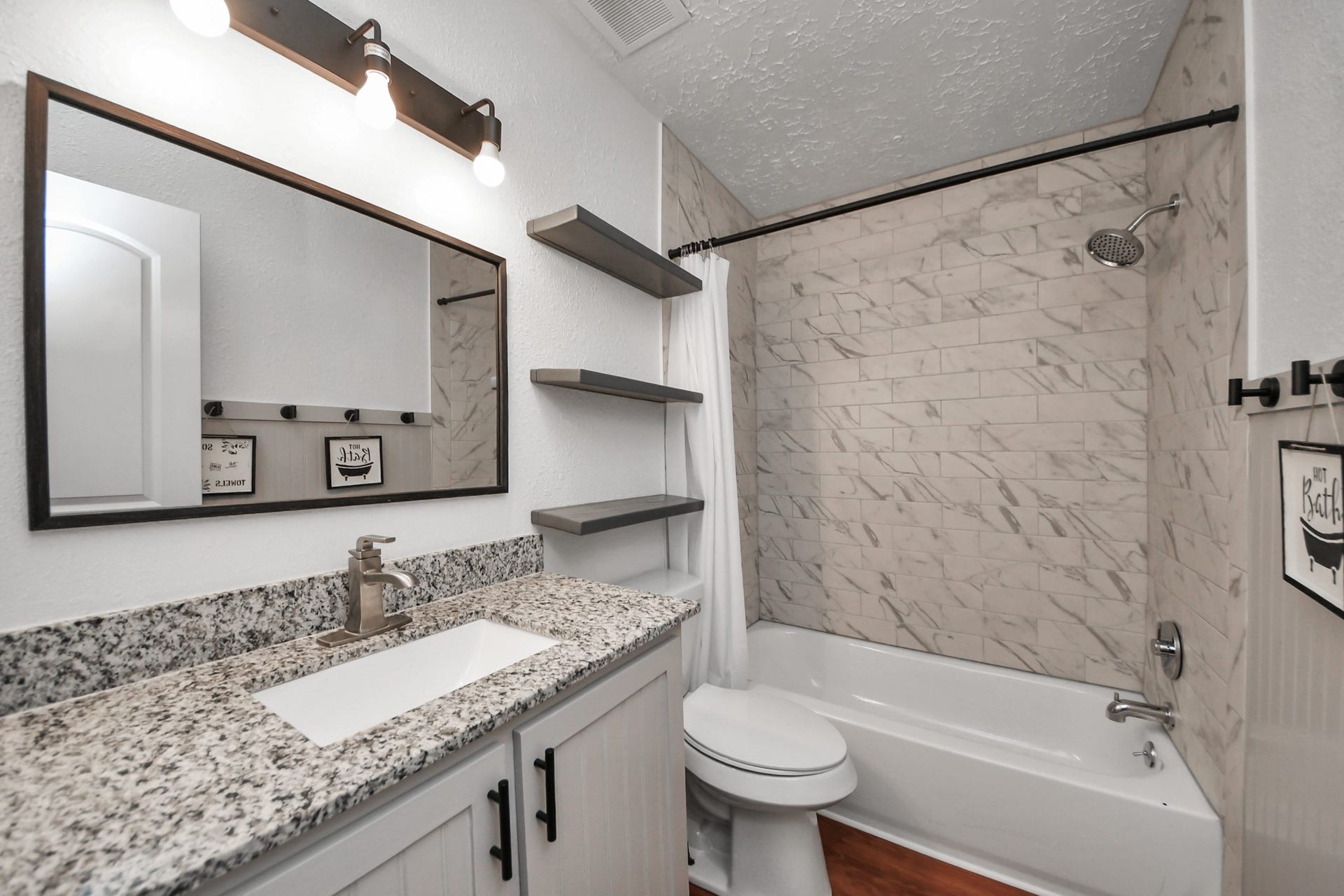 12035 W Marsham Circle, Houston, TX 77066 12035 W Marsham Circle, Houston, TX 77066