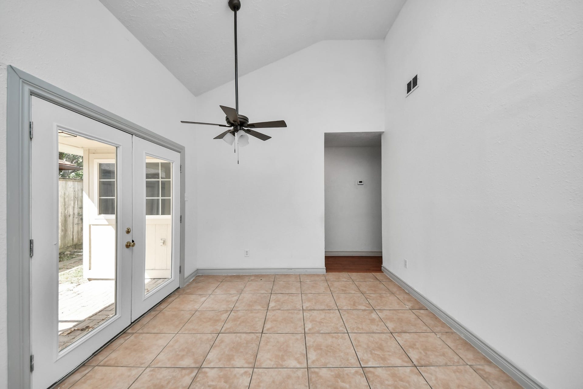 12035 W Marsham Circle, Houston, TX 77066 12035 W Marsham Circle, Houston, TX 77066