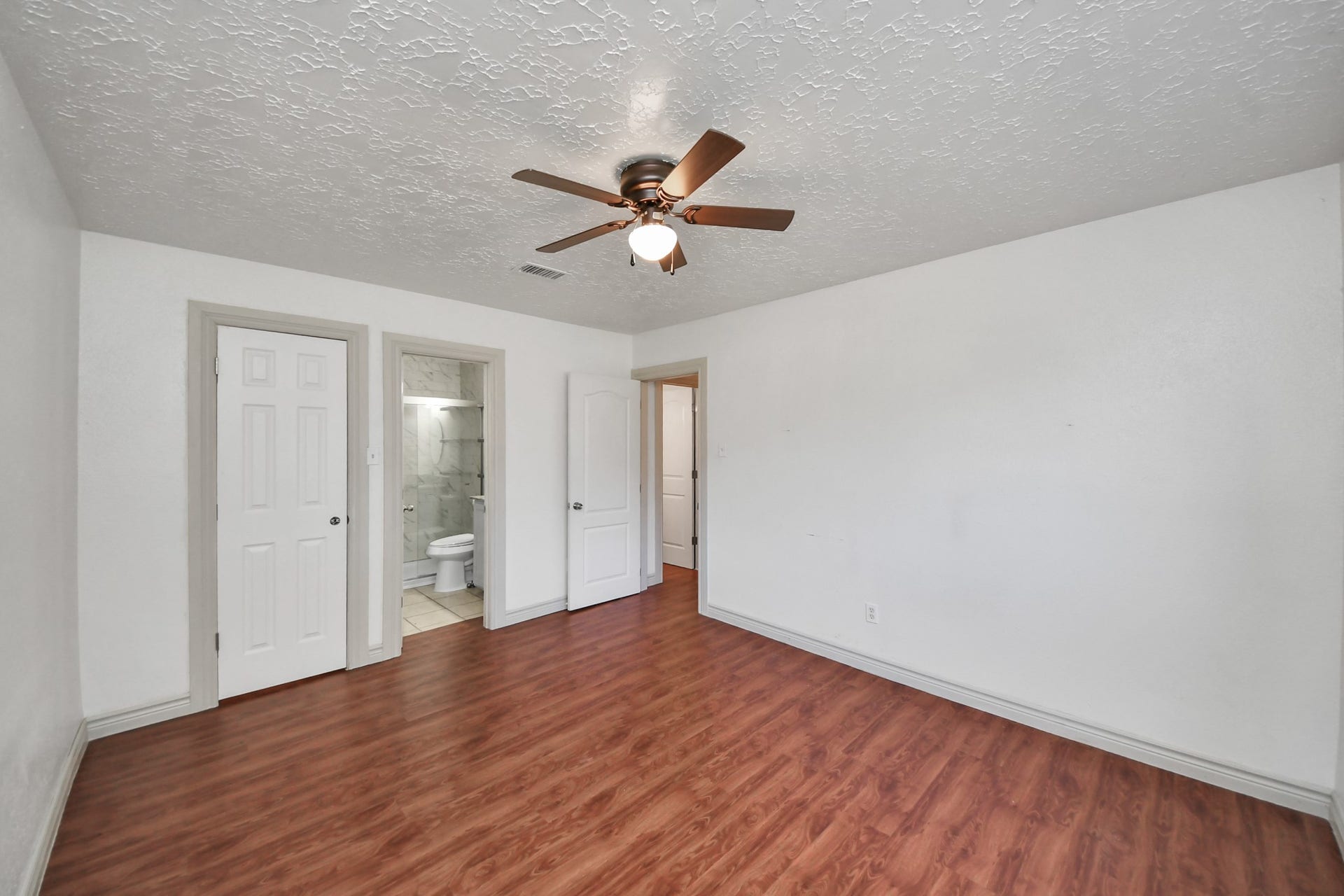 12035 W Marsham Circle, Houston, TX 77066 12035 W Marsham Circle, Houston, TX 77066