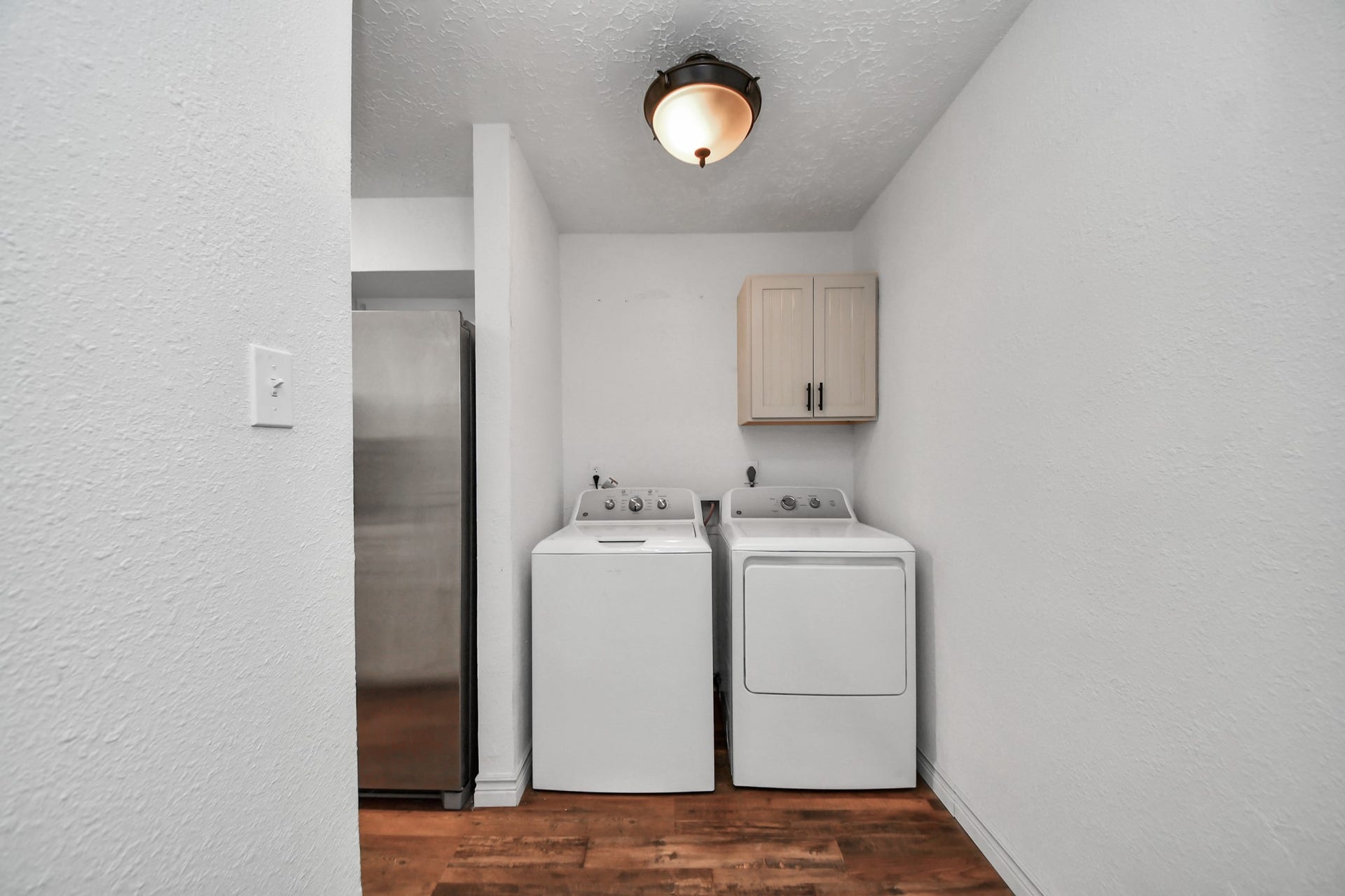 12035 W Marsham Circle, Houston, TX 77066 Washer & Dryer included