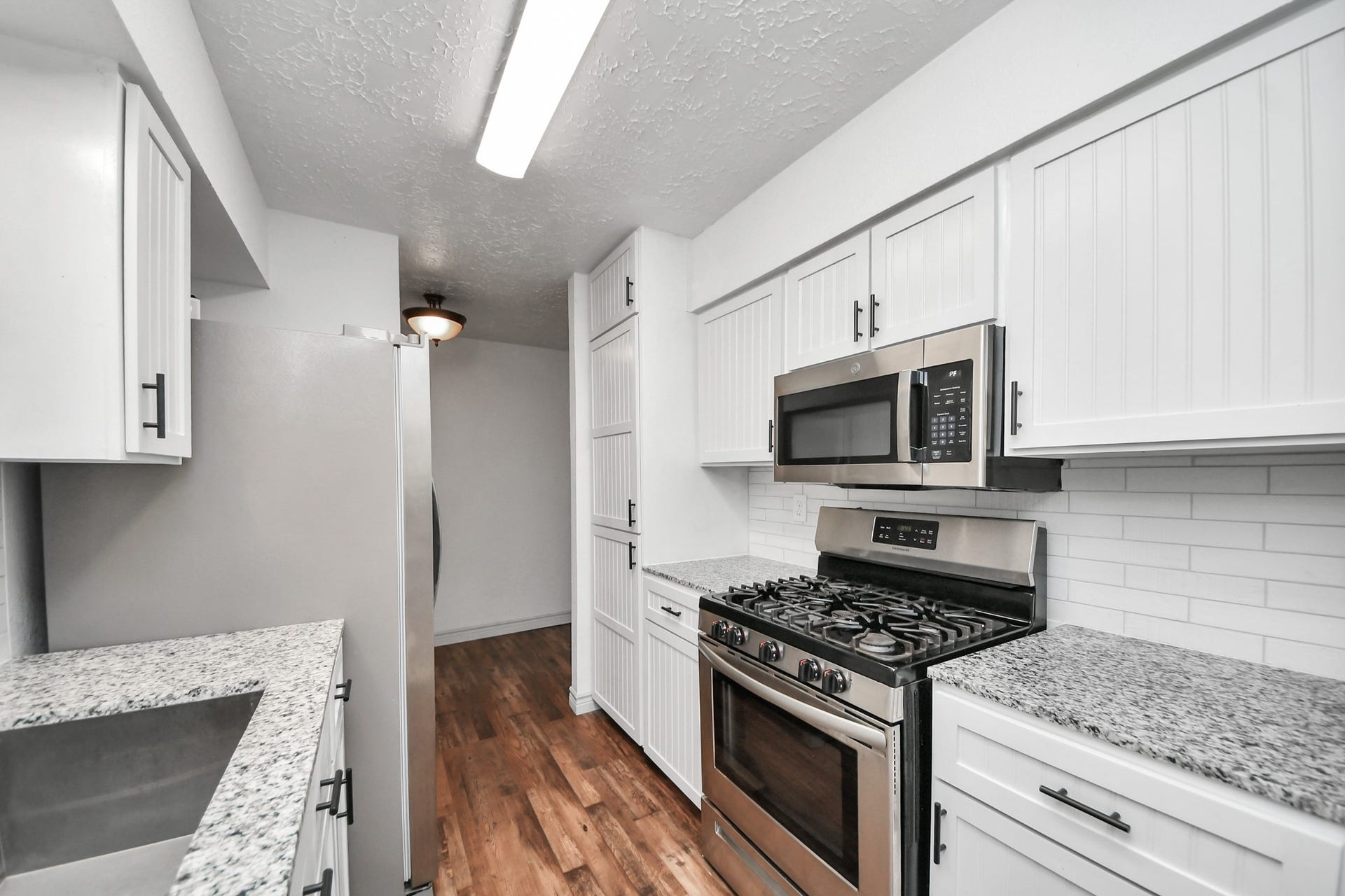 12035 W Marsham Circle, Houston, TX 77066 2 year old appliances