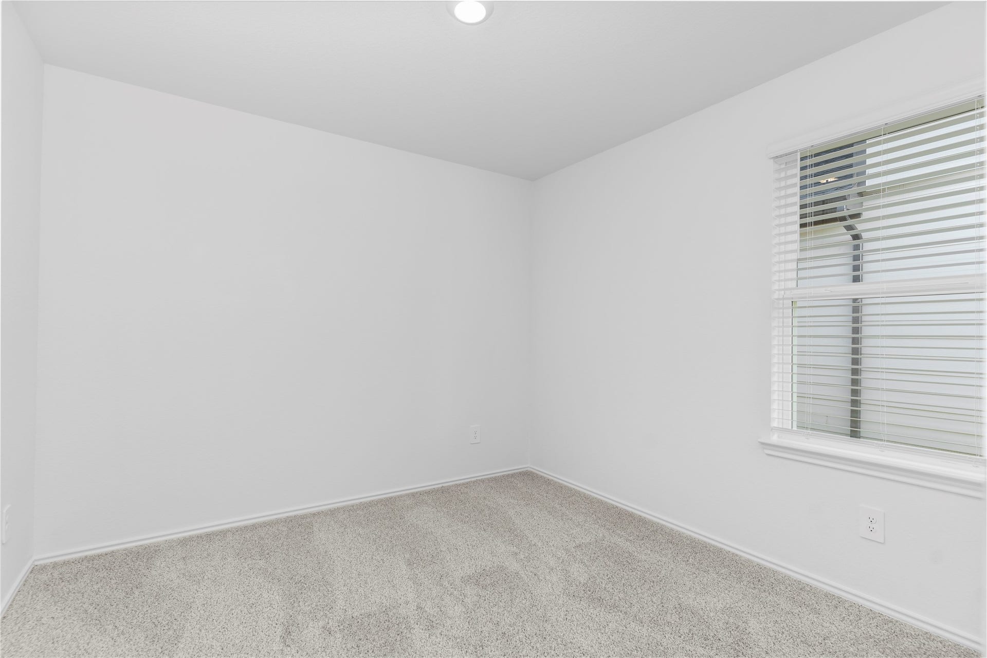 31503 Primrose Falls Drive, Fulshear, TX 77441 *All images, rooms measurements are approximate. All information, including pricing, is subject to change.