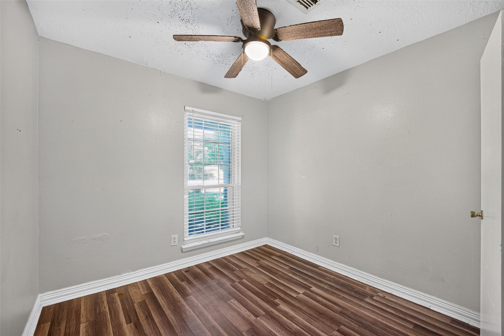 15322 Tonya Drive, Houston, TX 77060
