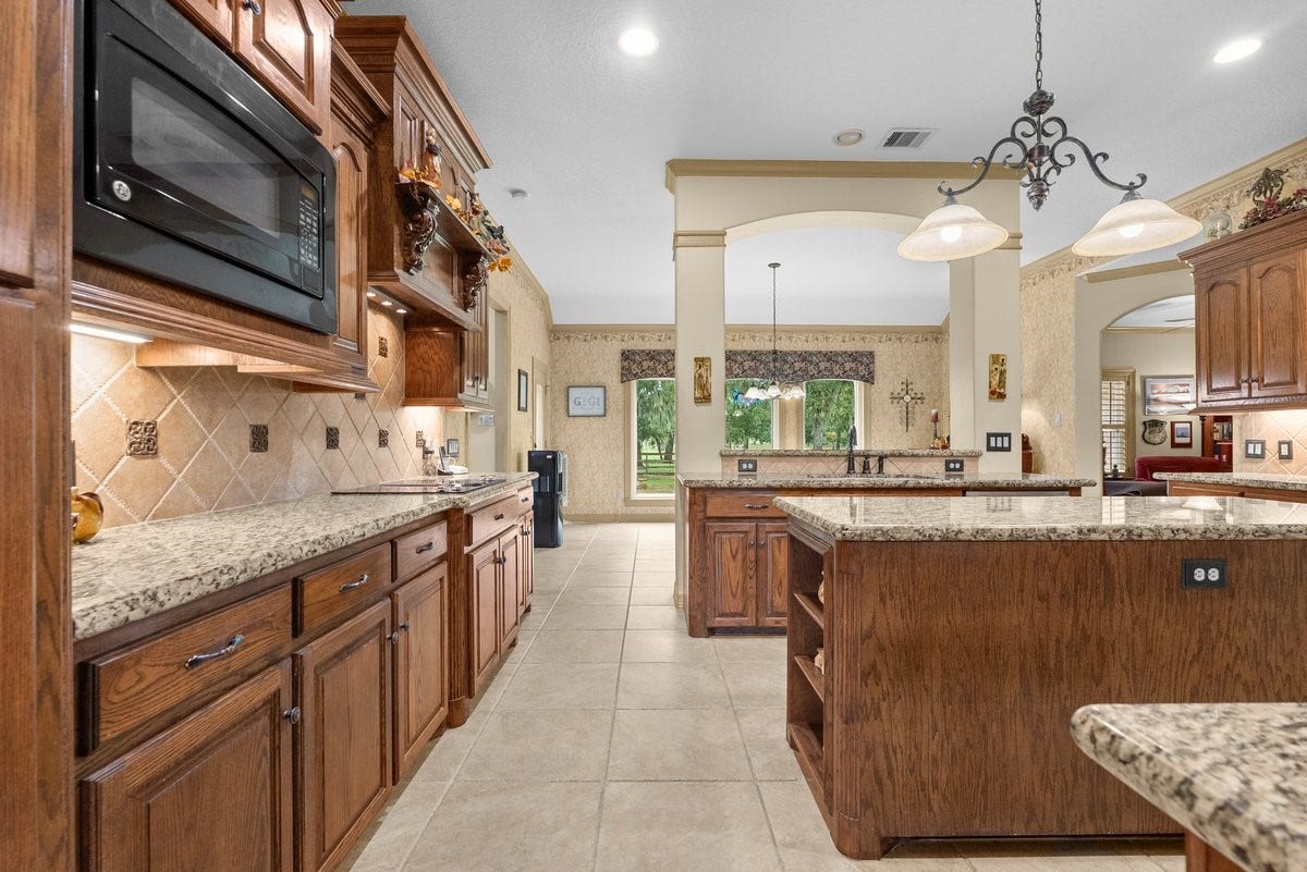 1303 China Grove Drive, Rosharon, TX 77583 Laundry room that leads to the carport area,