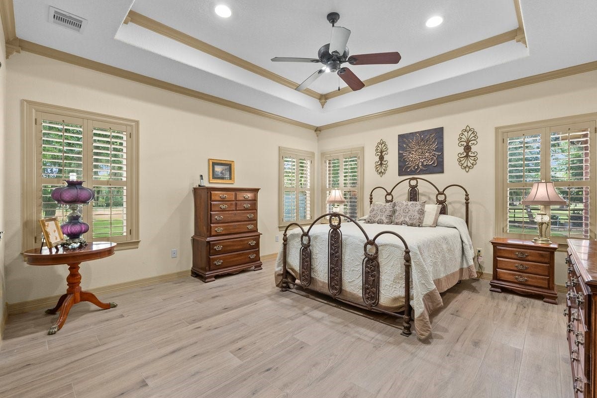 1303 China Grove Drive, Rosharon, TX 77583 Primary Bedroom