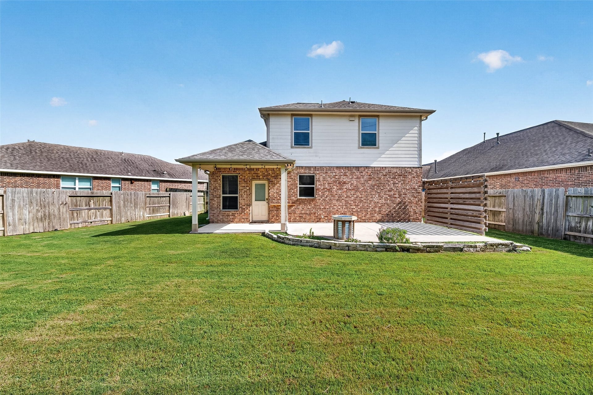 23010 Tindarey Falls Lane, Katy, TX 77493 Oversized extended back patio