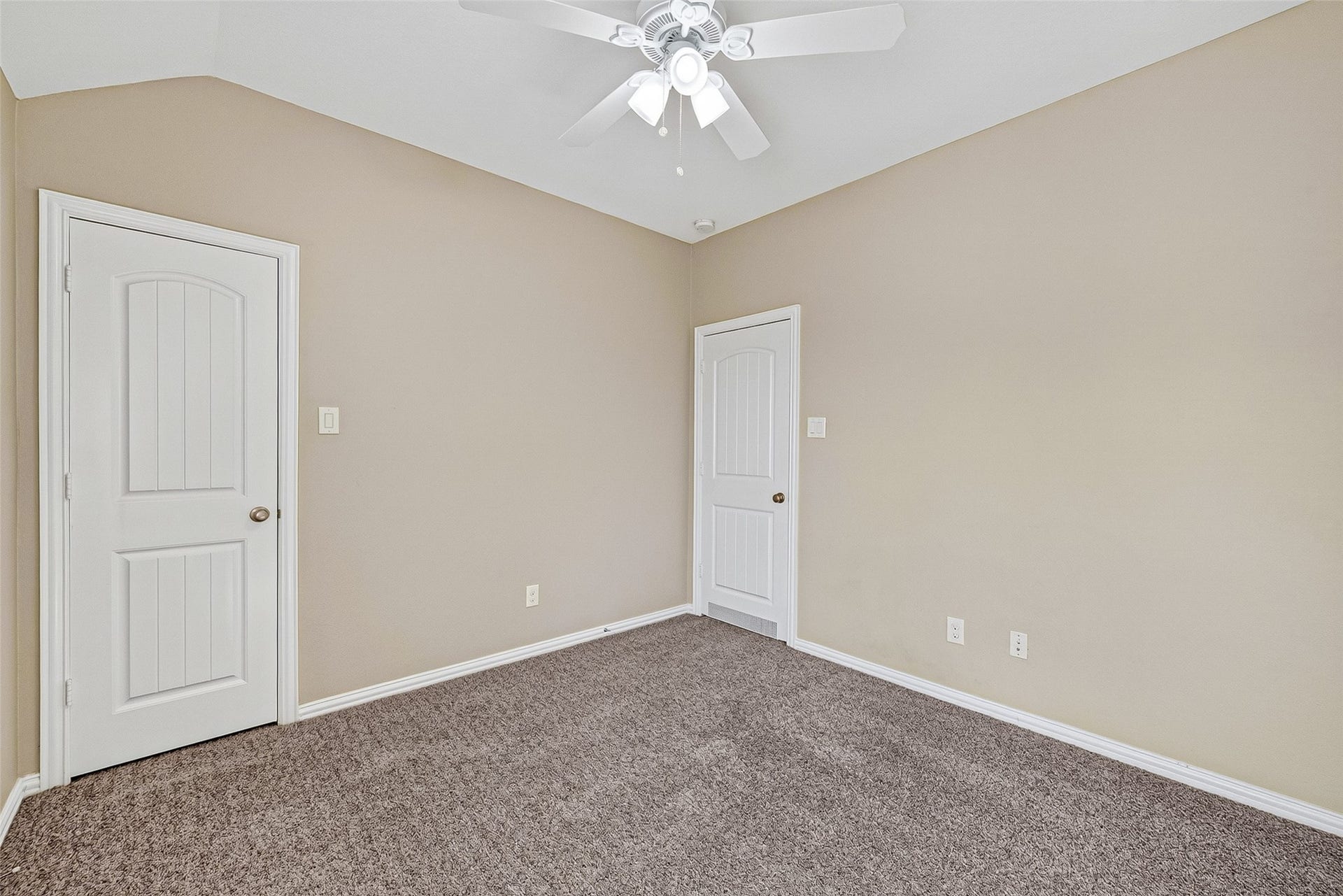 23010 Tindarey Falls Lane, Katy, TX 77493 Secondary Bedroom