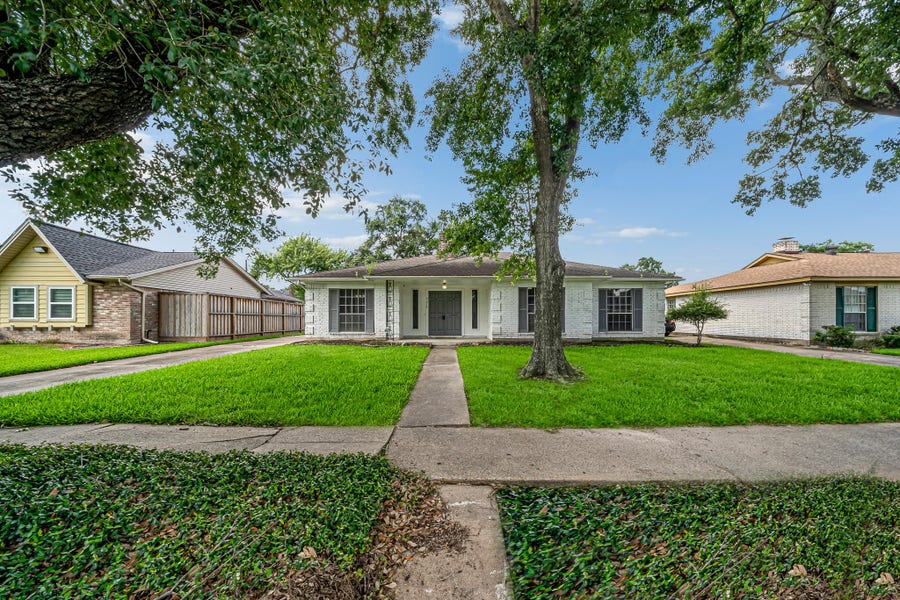 Property photo for 9214 Sharpcrest Street, Houston, TX