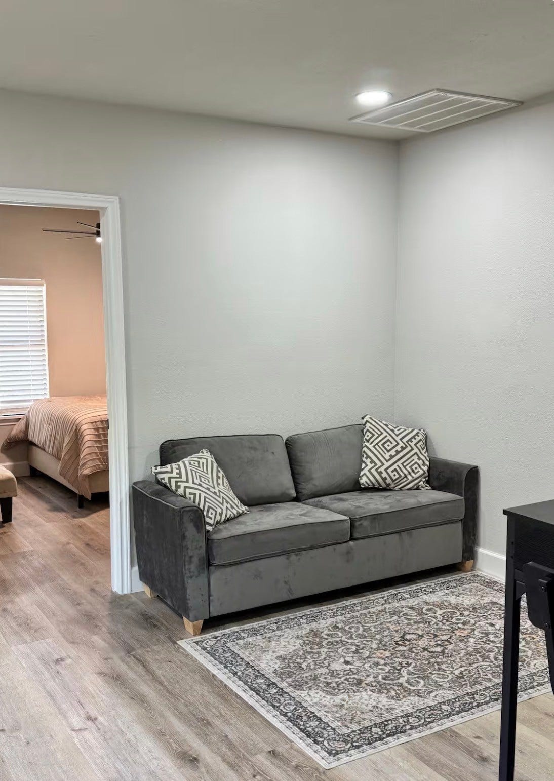 2802 Holman Street, Houston, TX 77004 2802 Holman Street, Houston, TX 77004