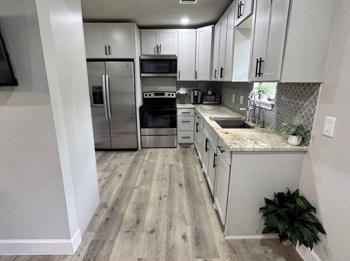 2802 Holman Street, Houston, TX 77004 2802 Holman Street, Houston, TX 77004