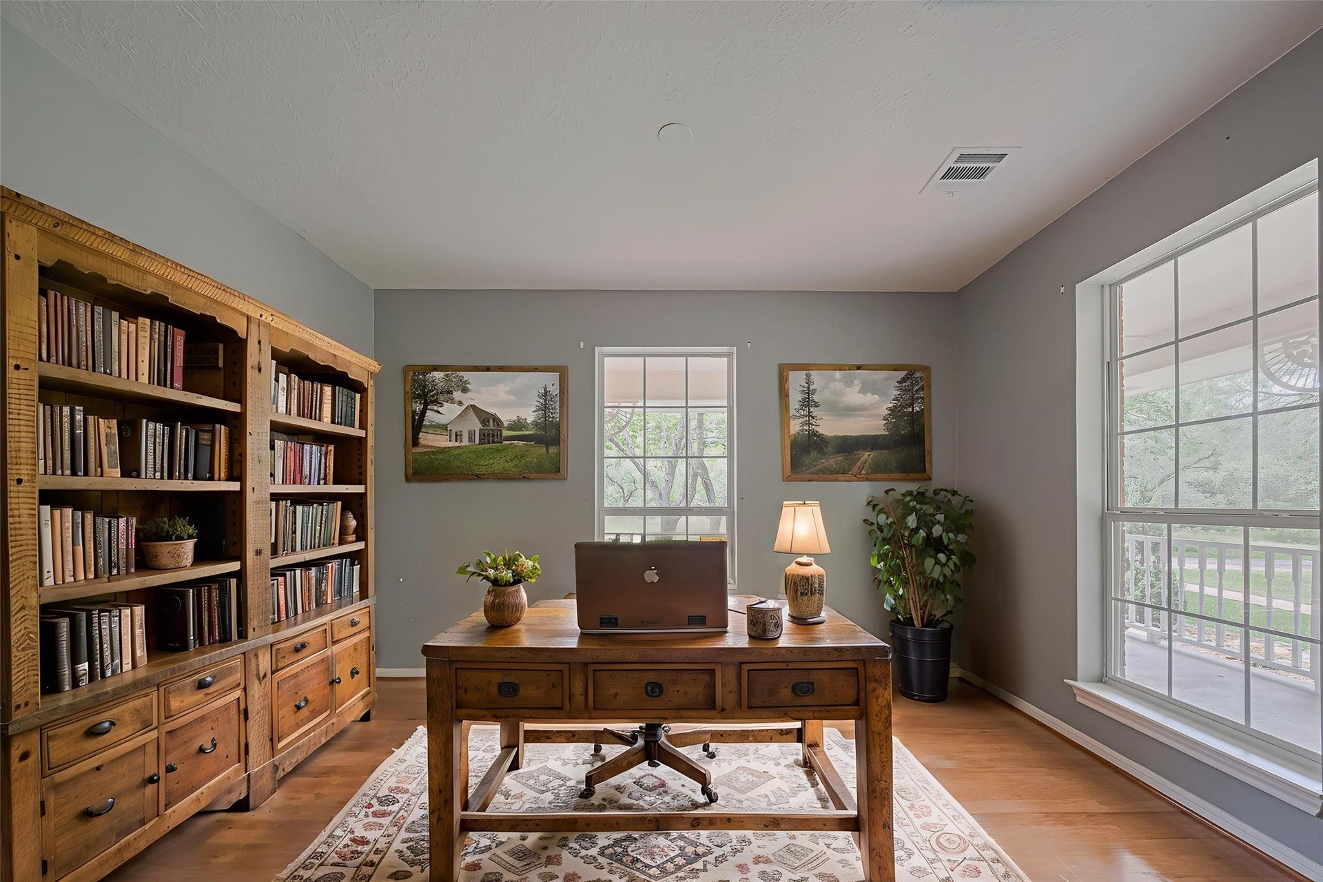 144 Pin Oak Lane, Hempstead, TX 77445 Virtually Staged
