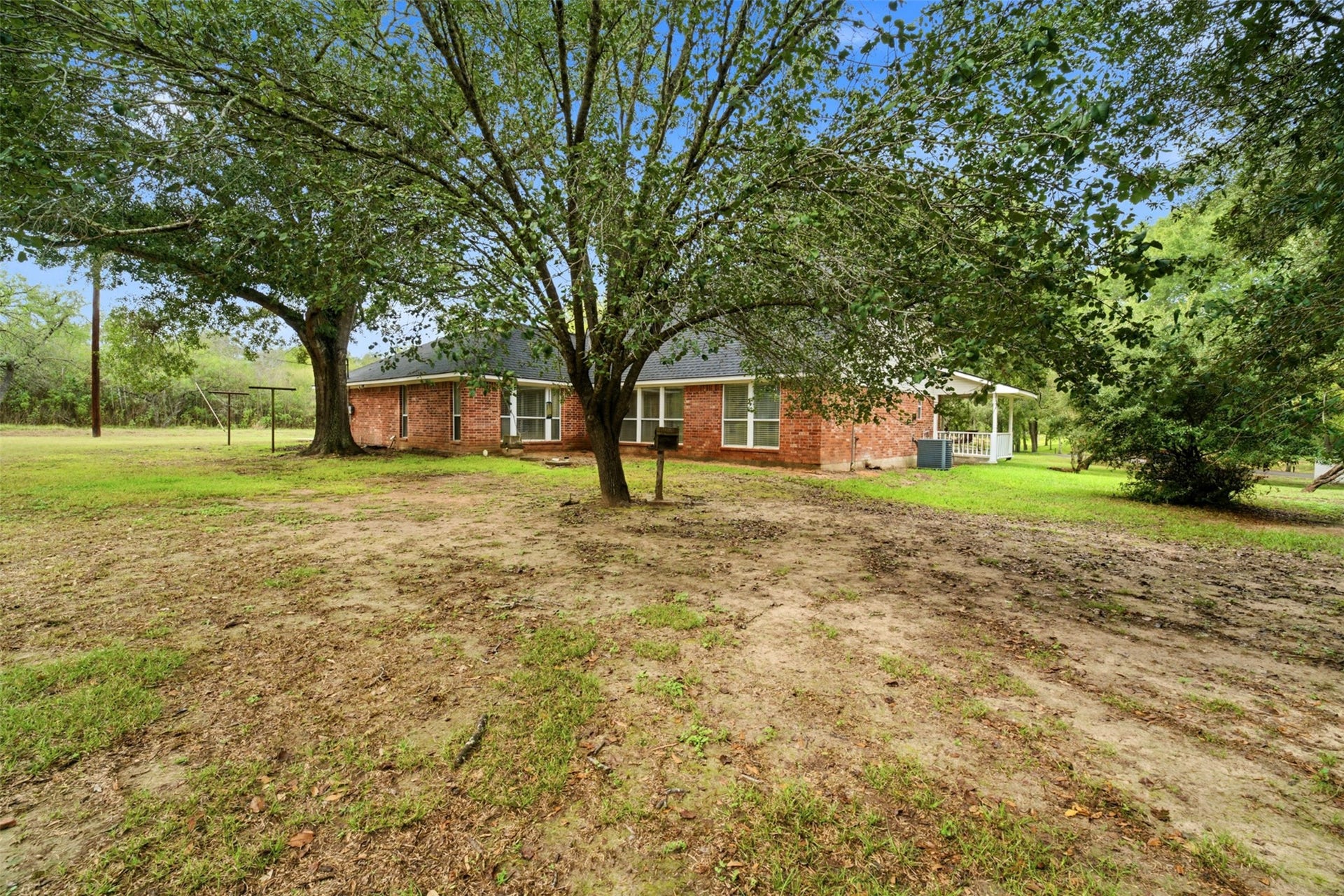 144 Pin Oak Lane, Hempstead, TX 77445 144 Pin Oak Lane, Hempstead, TX 77445