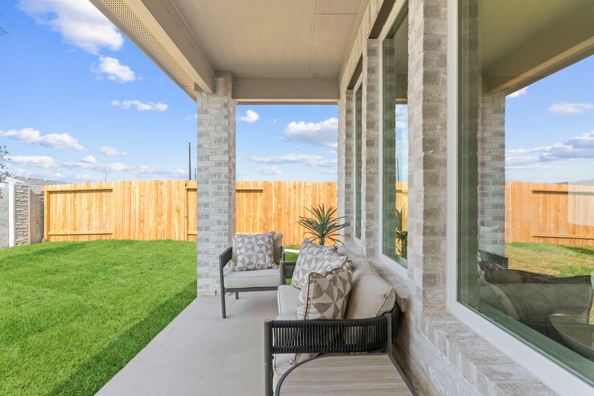 3420 Summercrisp Hollow Lane, Pearland, TX 77581 representative photo