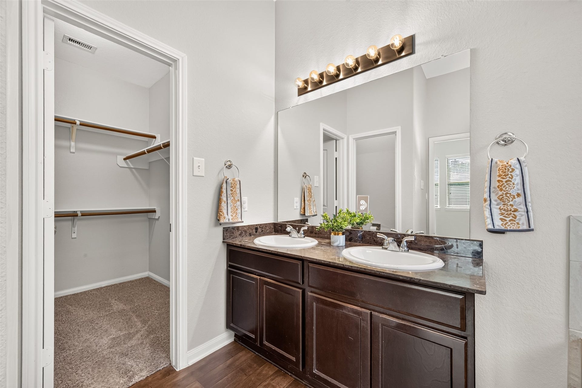 1018 Pleasant Bend, Conroe, TX 77301 Don't miss the walk-in closet, to complete the primary suite.