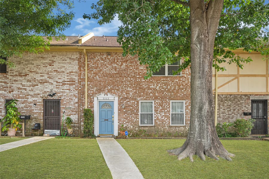 Property photo for 5112 Silver Creek Drive, Houston, TX