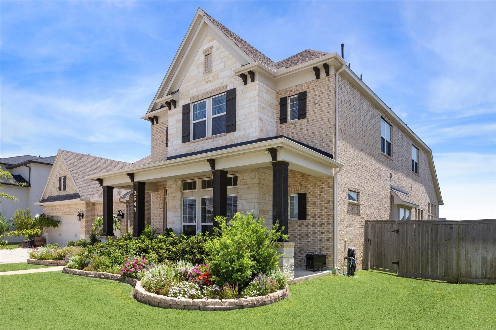 2547 Sandy Lake Drive, Friendswood, TX 77546 2547 Sandy Lake Drive, Friendswood, TX 77546