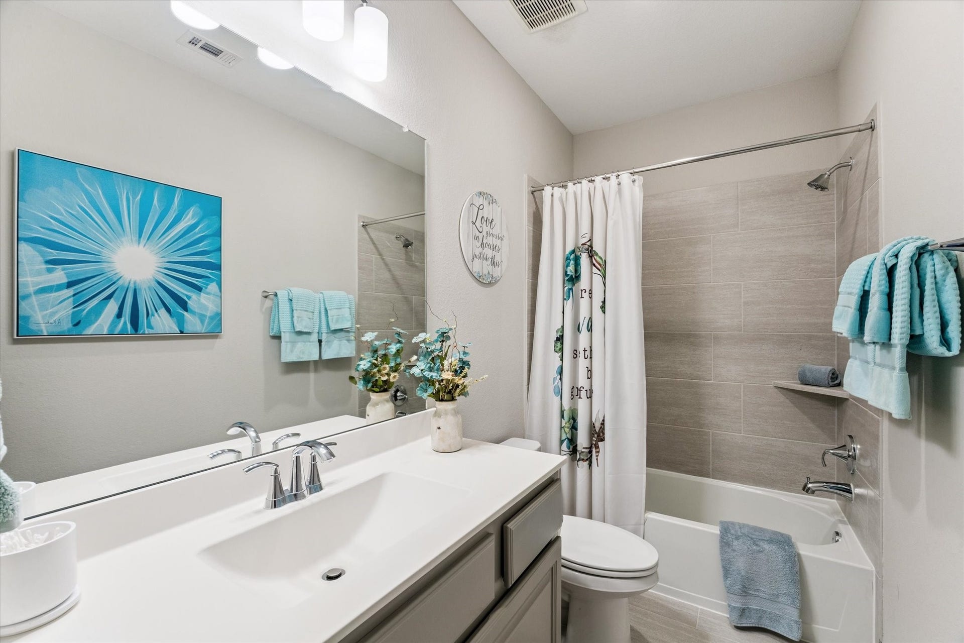 2547 Sandy Lake Drive, Friendswood, TX 77546 2547 Sandy Lake Drive, Friendswood, TX 77546