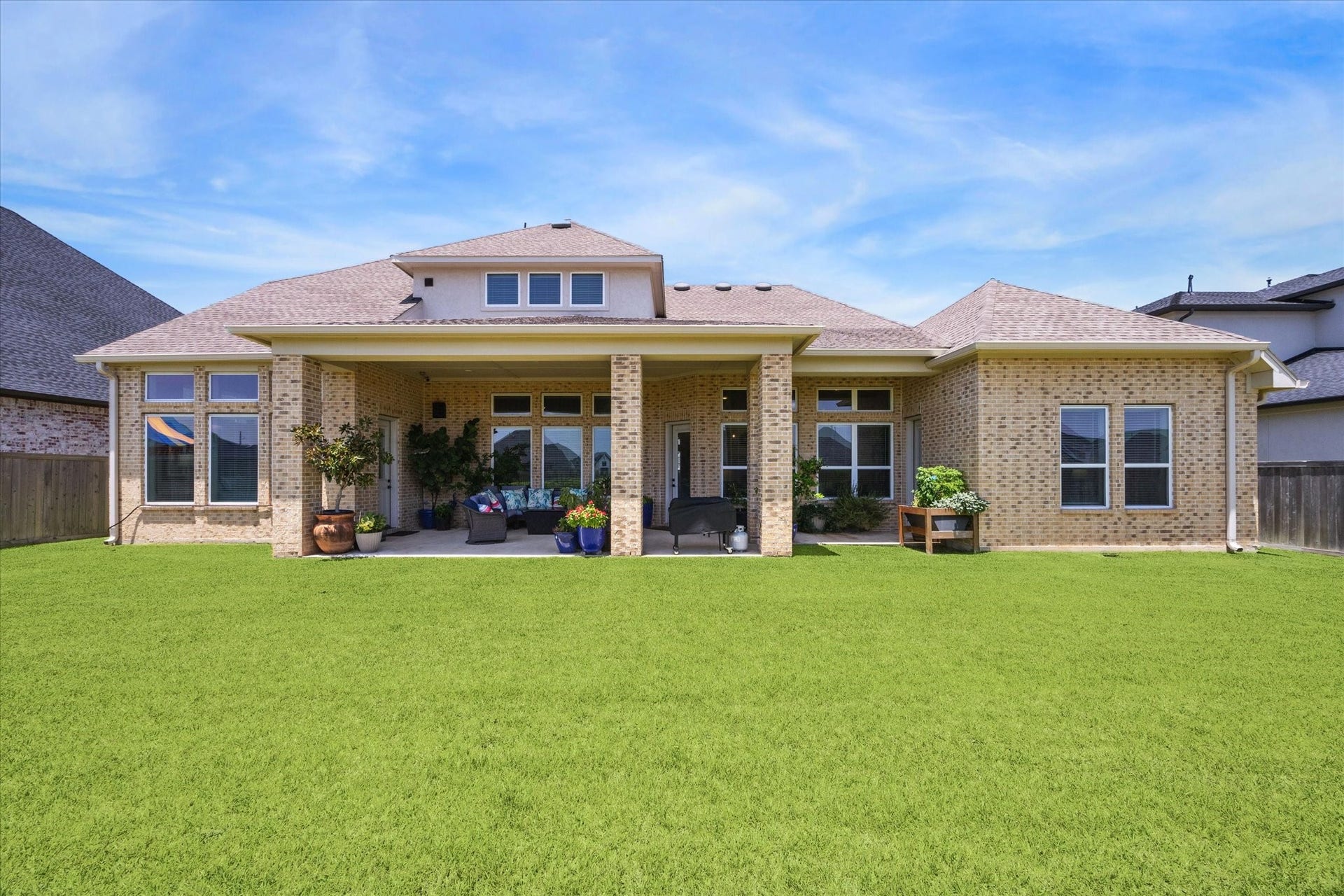 2547 Sandy Lake Drive, Friendswood, TX 77546 2547 Sandy Lake Drive, Friendswood, TX 77546
