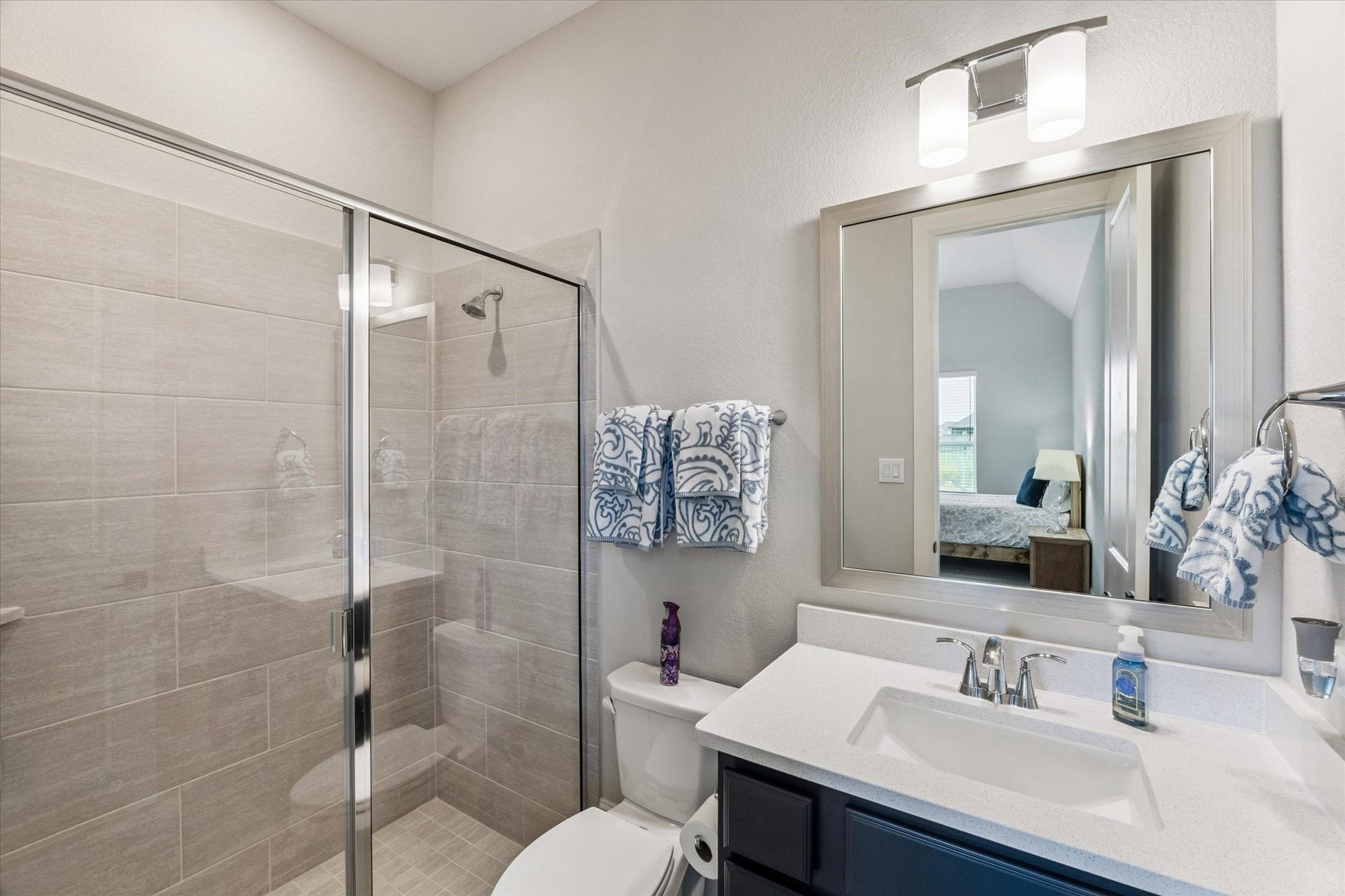 2547 Sandy Lake Drive, Friendswood, TX 77546 2547 Sandy Lake Drive, Friendswood, TX 77546