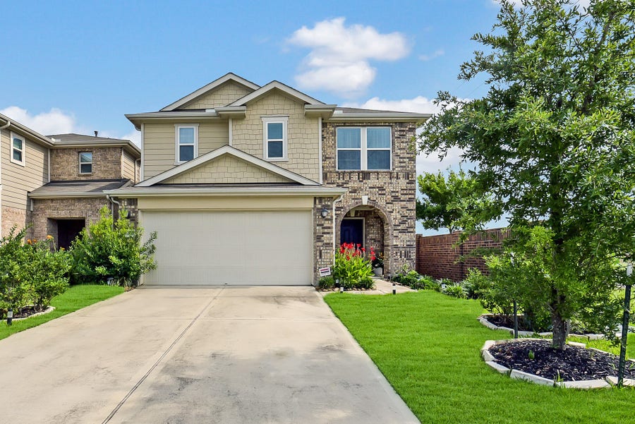 Property photo for 16502 Live Oak Canyon Drive, Houston, TX