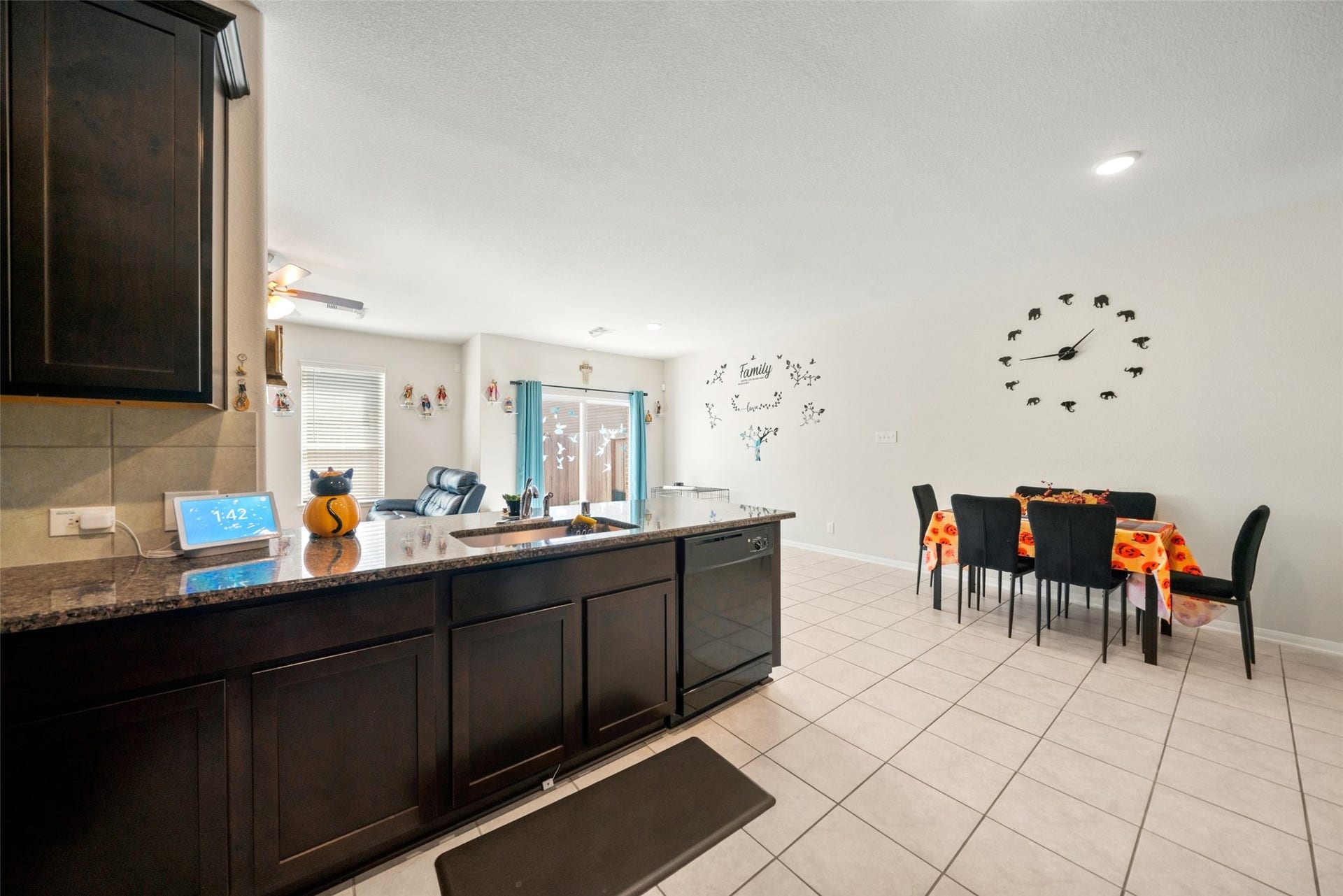 2324 Harmony Glade Lane, Spring, TX 77386 2324 Harmony Glade Lane, Spring, TX 77386