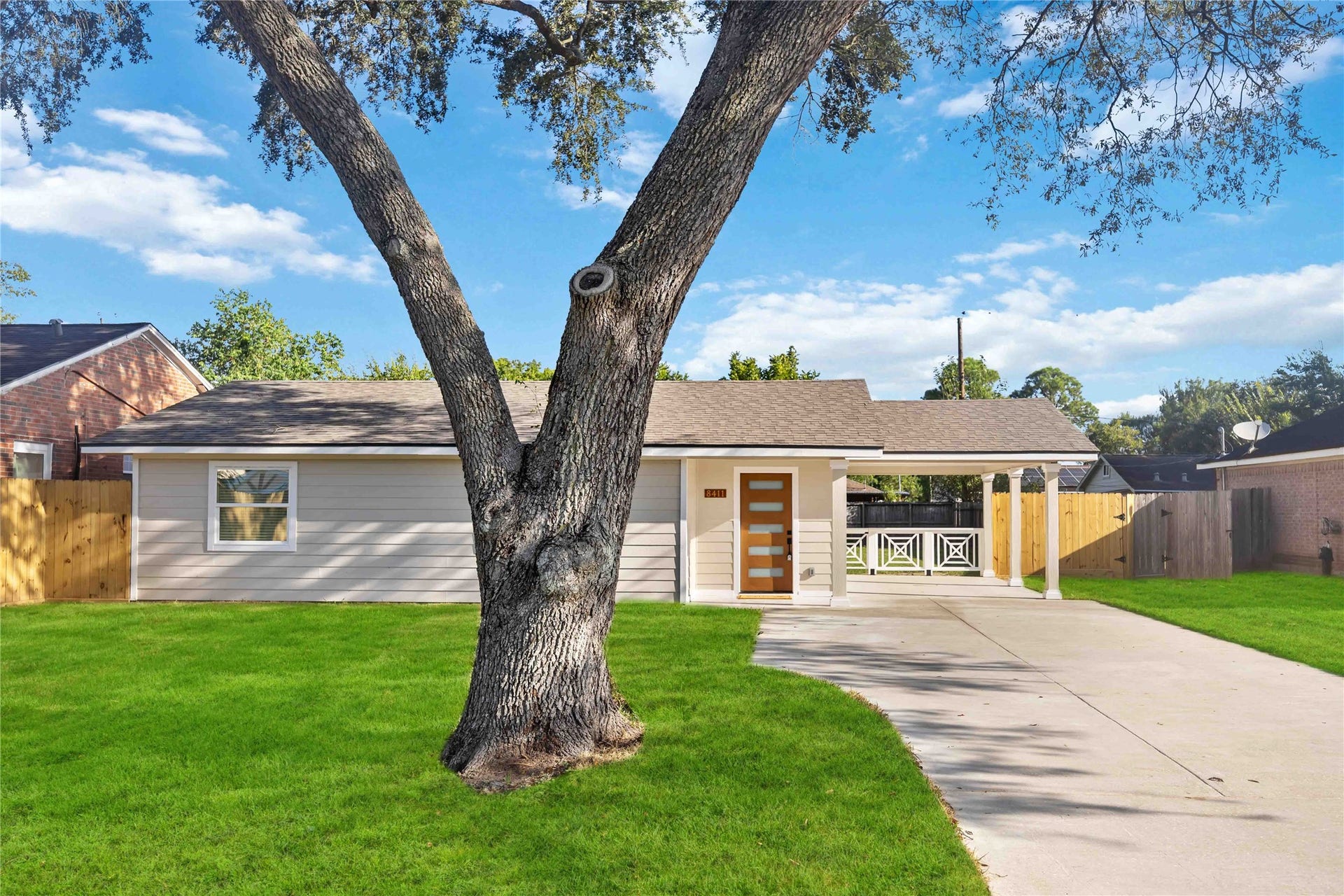 8411 Botany Lane, Houston, TX 77075