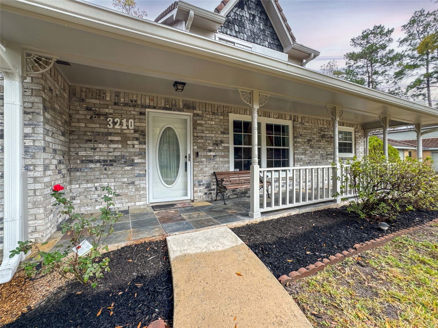 Property photo for 3210 Highland Laurels Drive, Kingwood, TX
