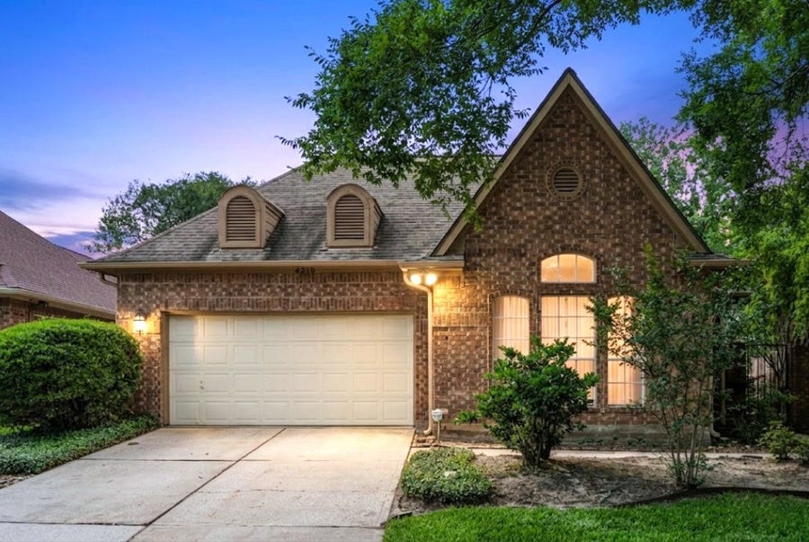 Property photo for 4215 Valley Glade Drive, Houston, TX
