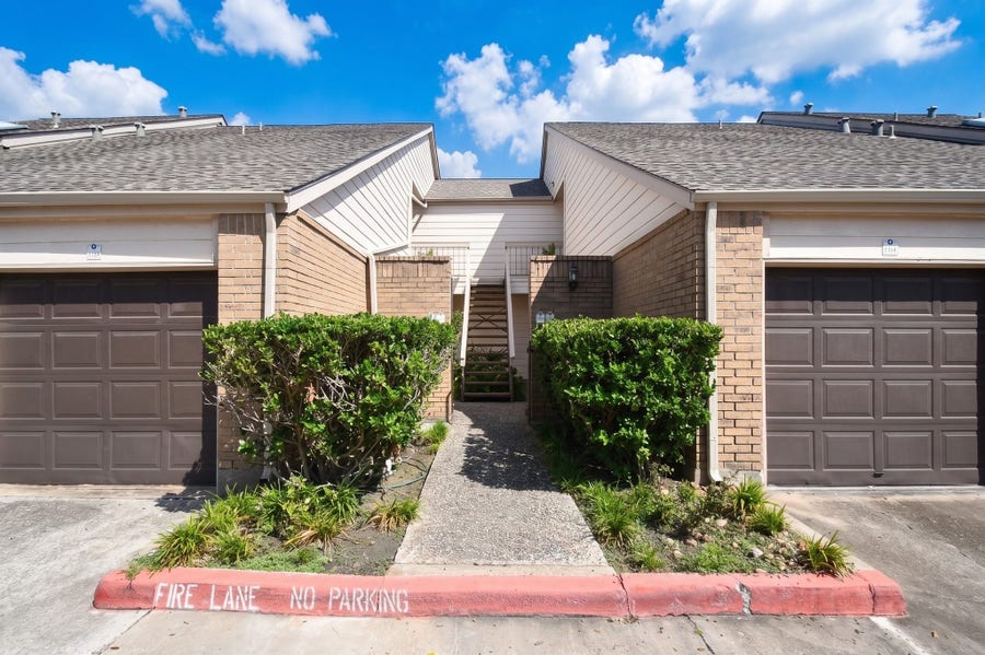 Property photo for 2277 S Kirkwood Road, #1105, Houston, TX