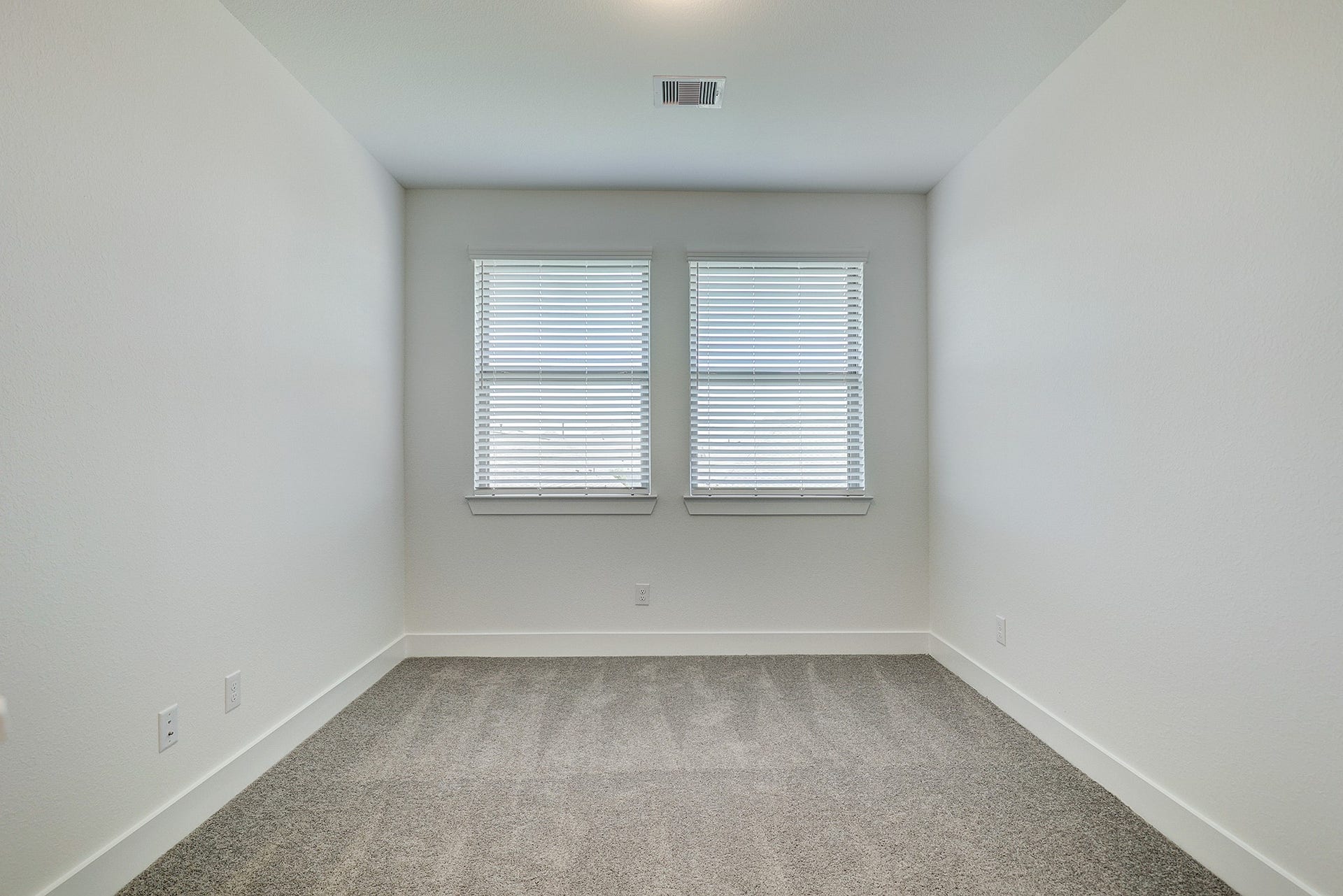 View of the flex space unstaged.