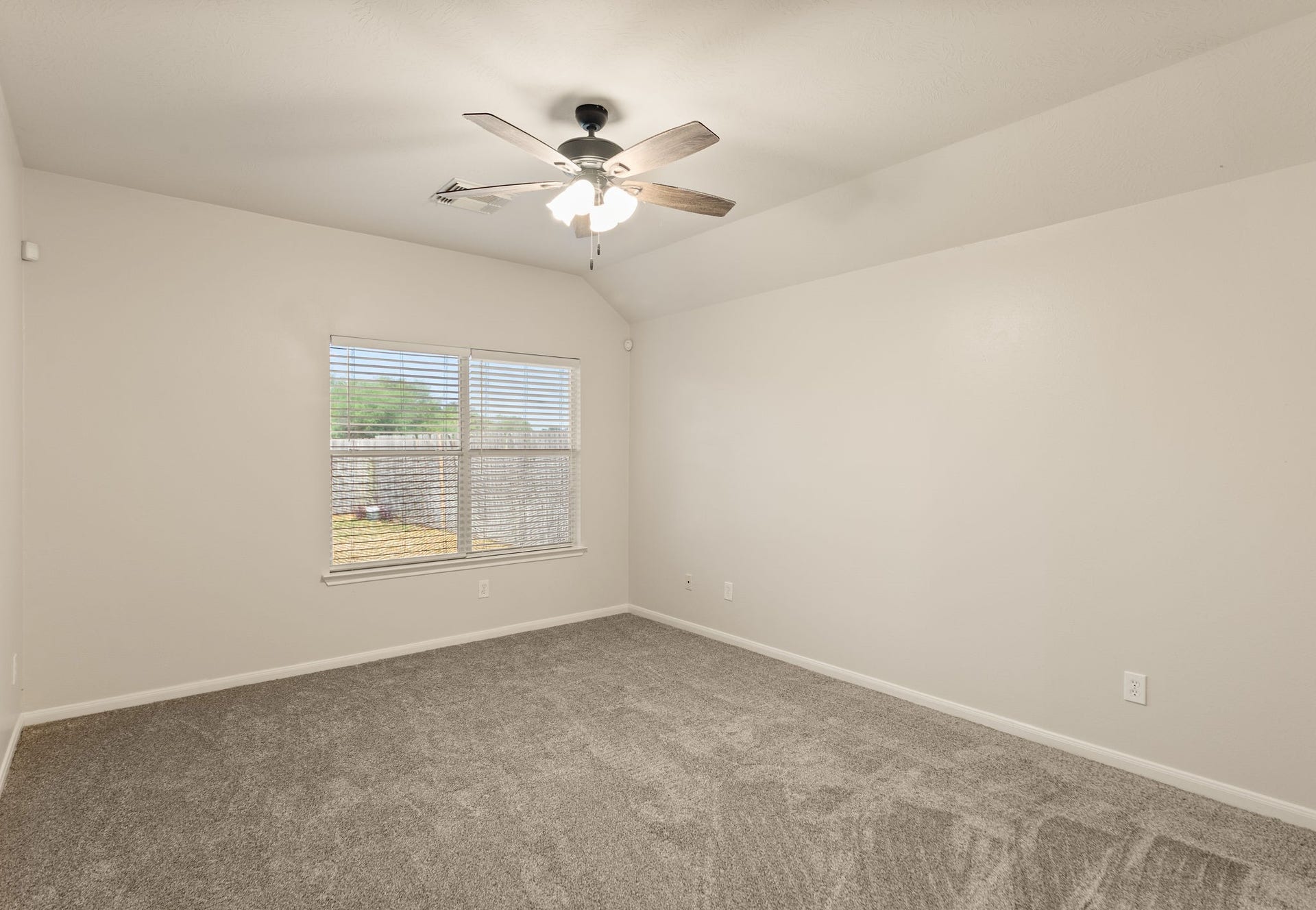 2734 Sage Bluff Avenue, Richmond, TX 77469