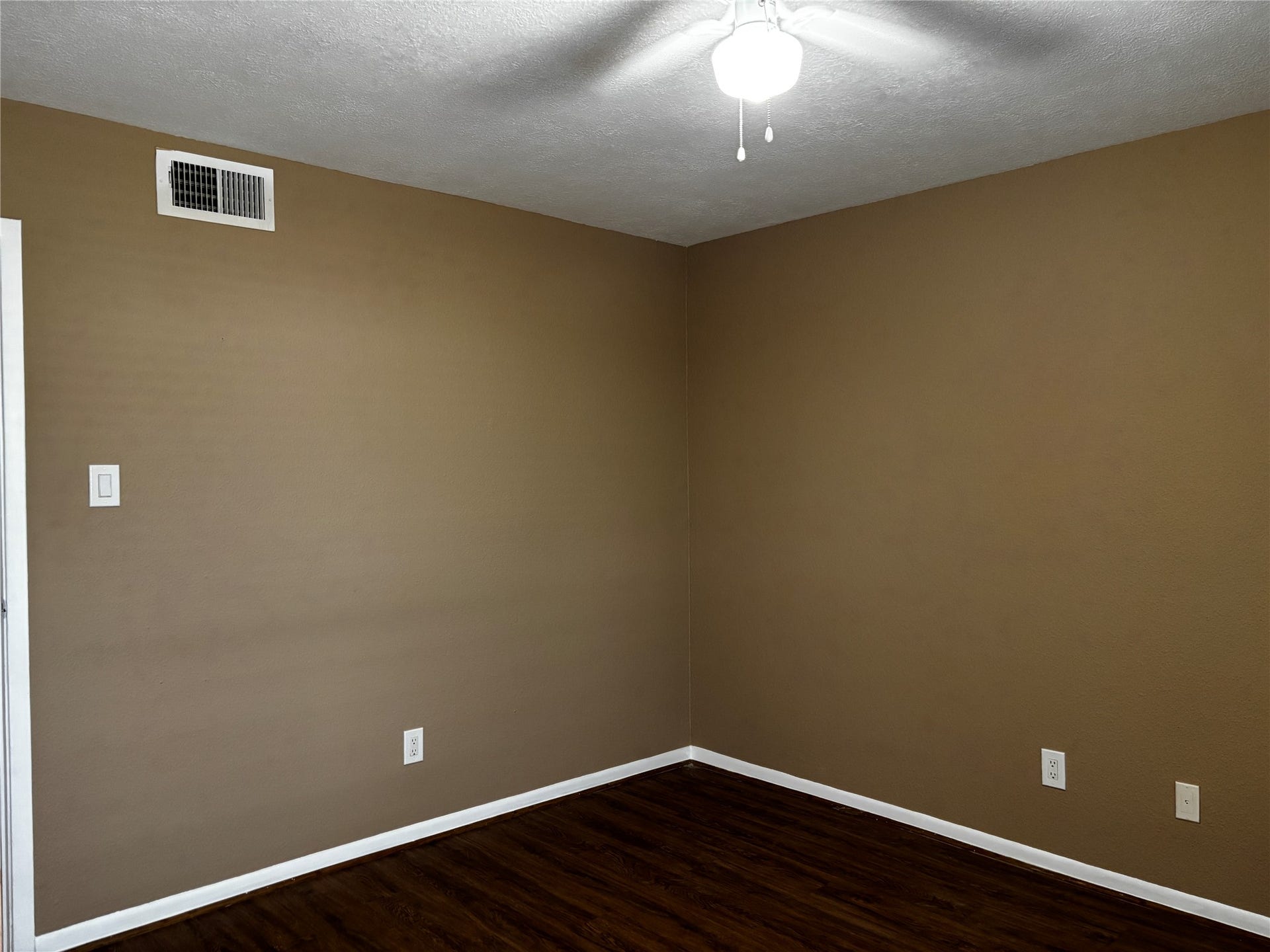 4001 Nasa Parkway, #133, El Lago, TX 77586 4001 Nasa Parkway, #133, El Lago, TX 77586