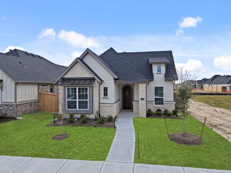 Property photo for 11816 South Pavillion Drive, Mont Belvieu, TX