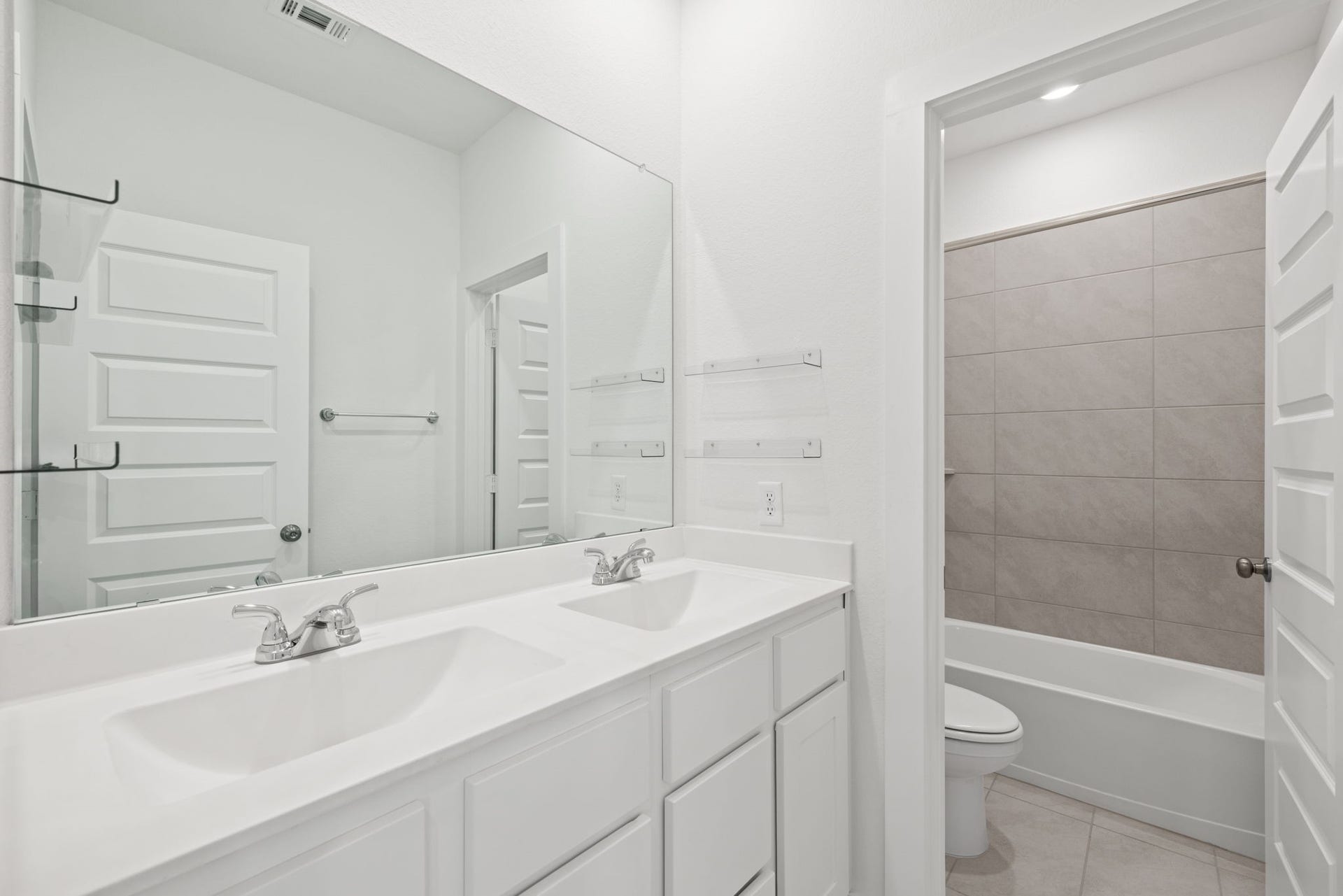 9211 Fury Landing Lane, Tomball, TX 77375 9211 Fury Landing Lane, Tomball, TX 77375