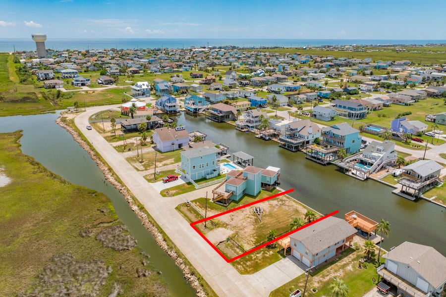 Property photo for Lot 12 Jolly Roger Road, Jamaica Beach, TX