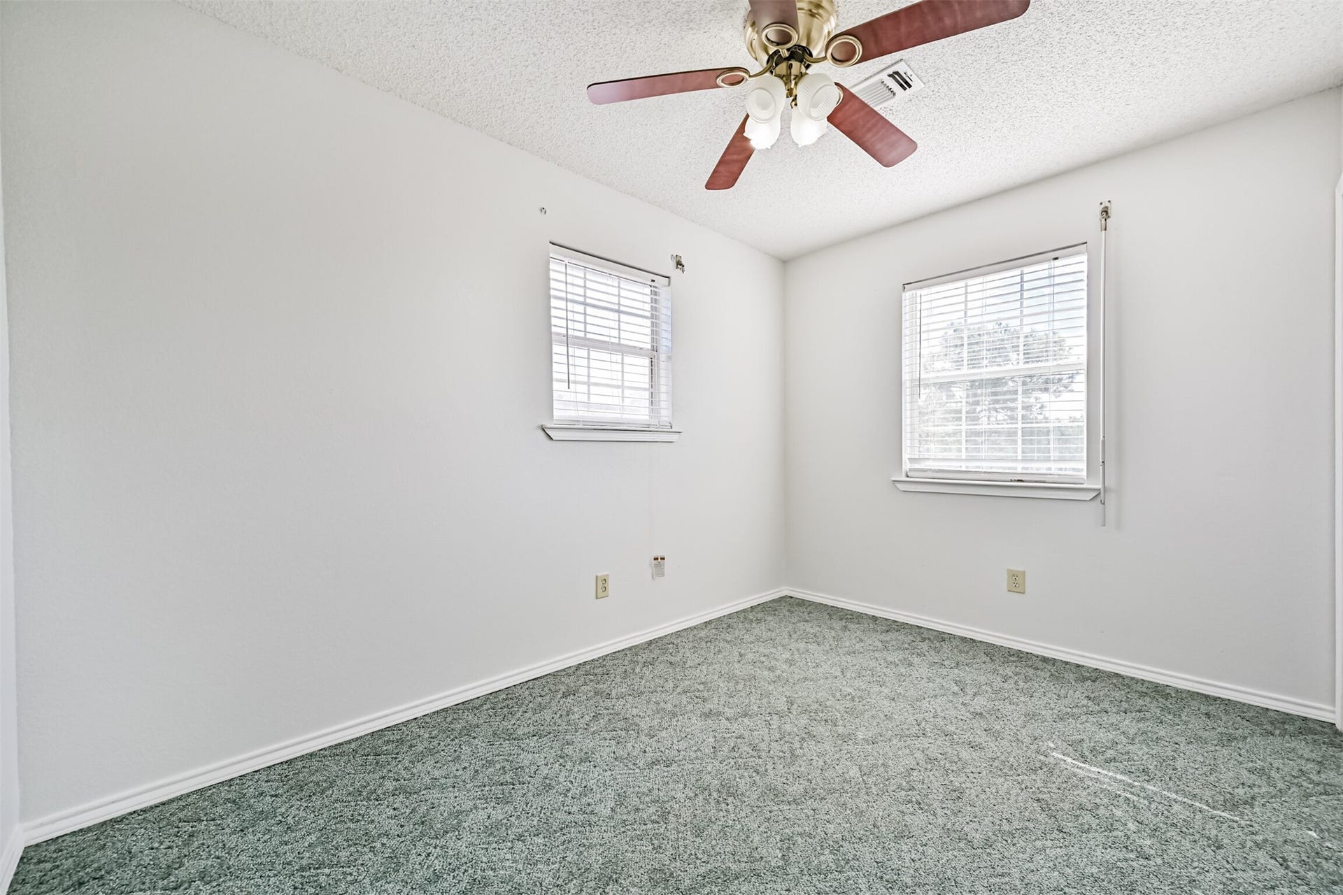 4928 Avenue P, Galveston, TX 77551 4928 Avenue P, Galveston, TX 77551