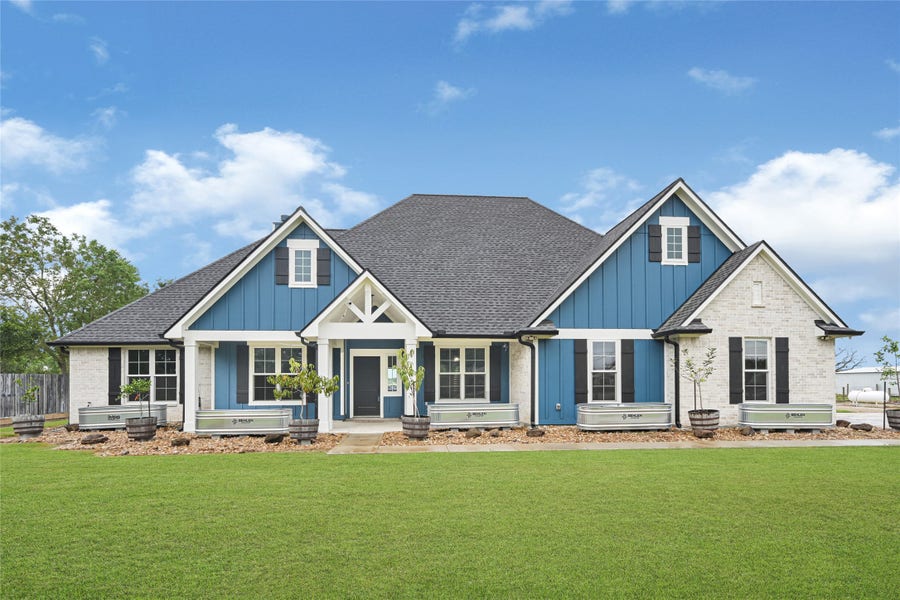 Property photo for 3325 County Road 160, Alvin, TX
