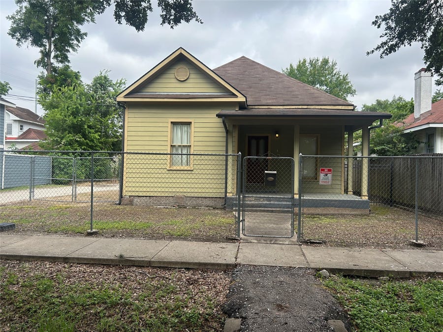 Property photo for 16 Stiles Street, Houston, TX
