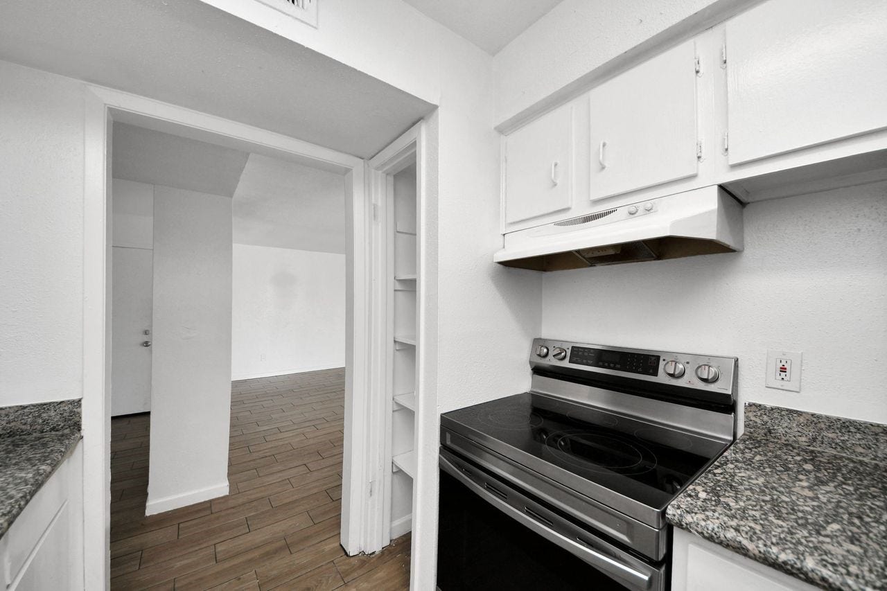 5625 Antoine Drive, #312, Houston, TX 77091 5625 Antoine Drive, #312, Houston, TX 77091