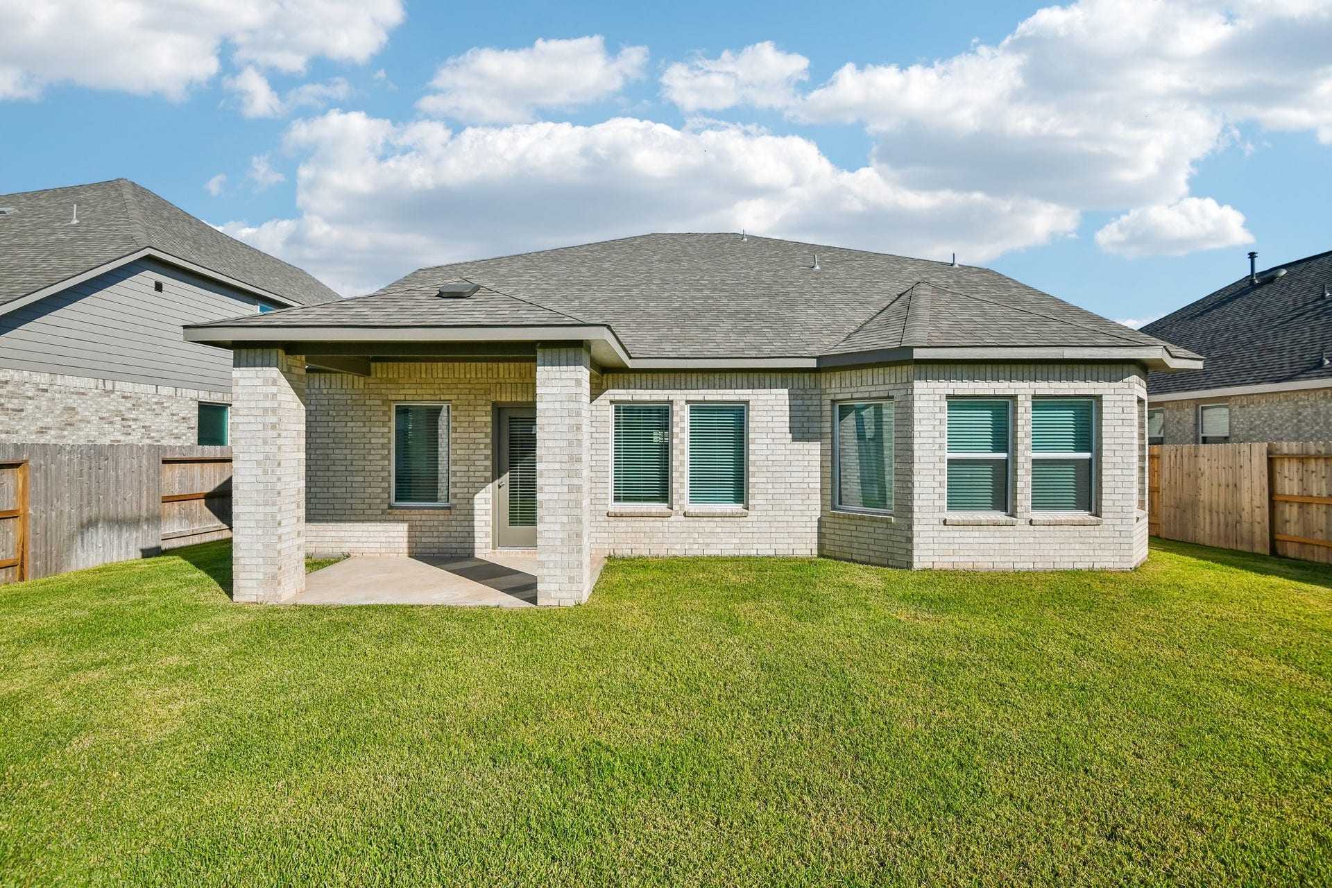 2715 Dark Lantern Lane, Rosenberg, TX 77471 2715 Dark Lantern Lane, Rosenberg, TX 77471