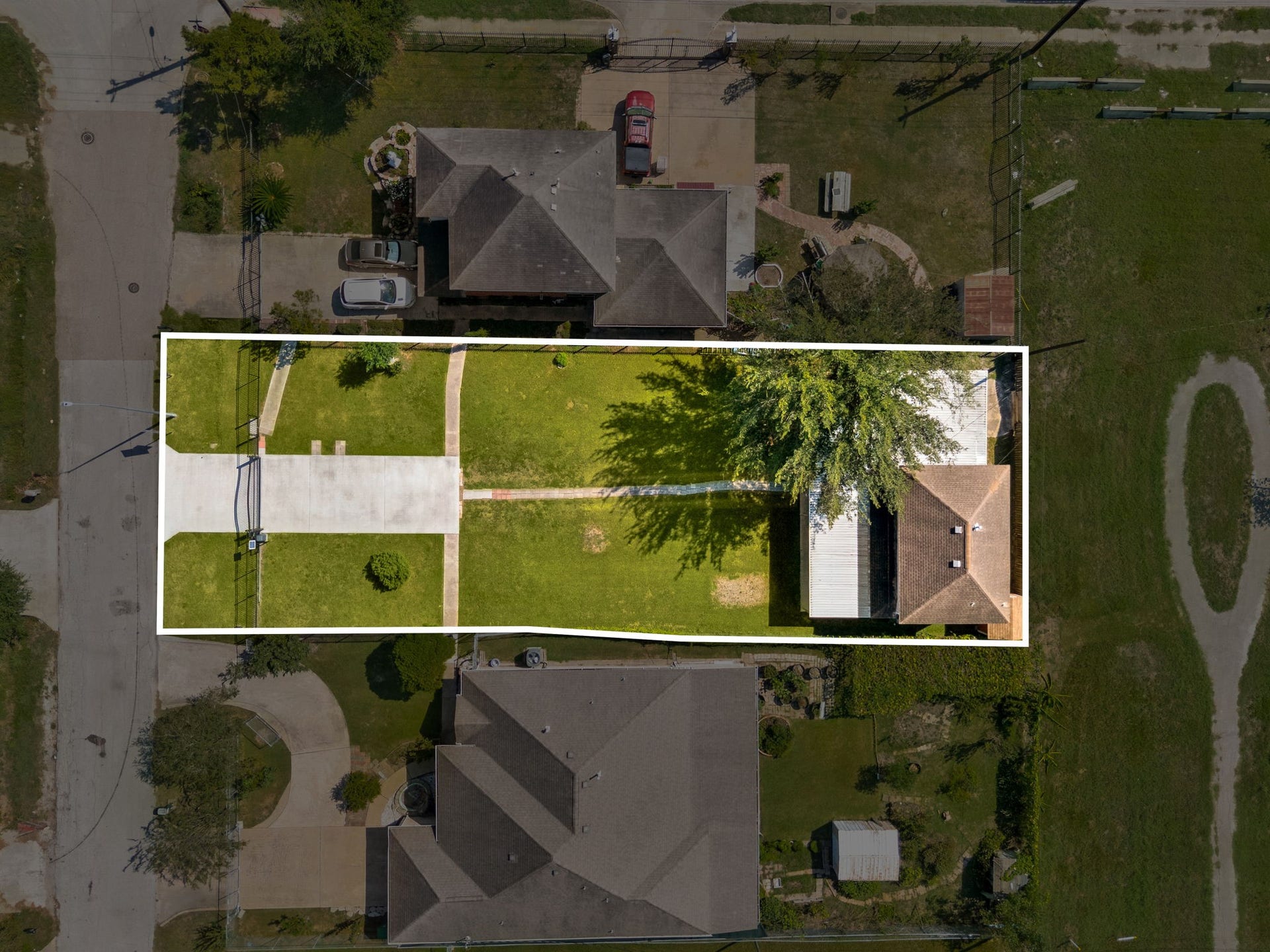 8434 Folkstone Lane, Houston, TX 77075 8434 Folkstone Lane, Houston, TX 77075