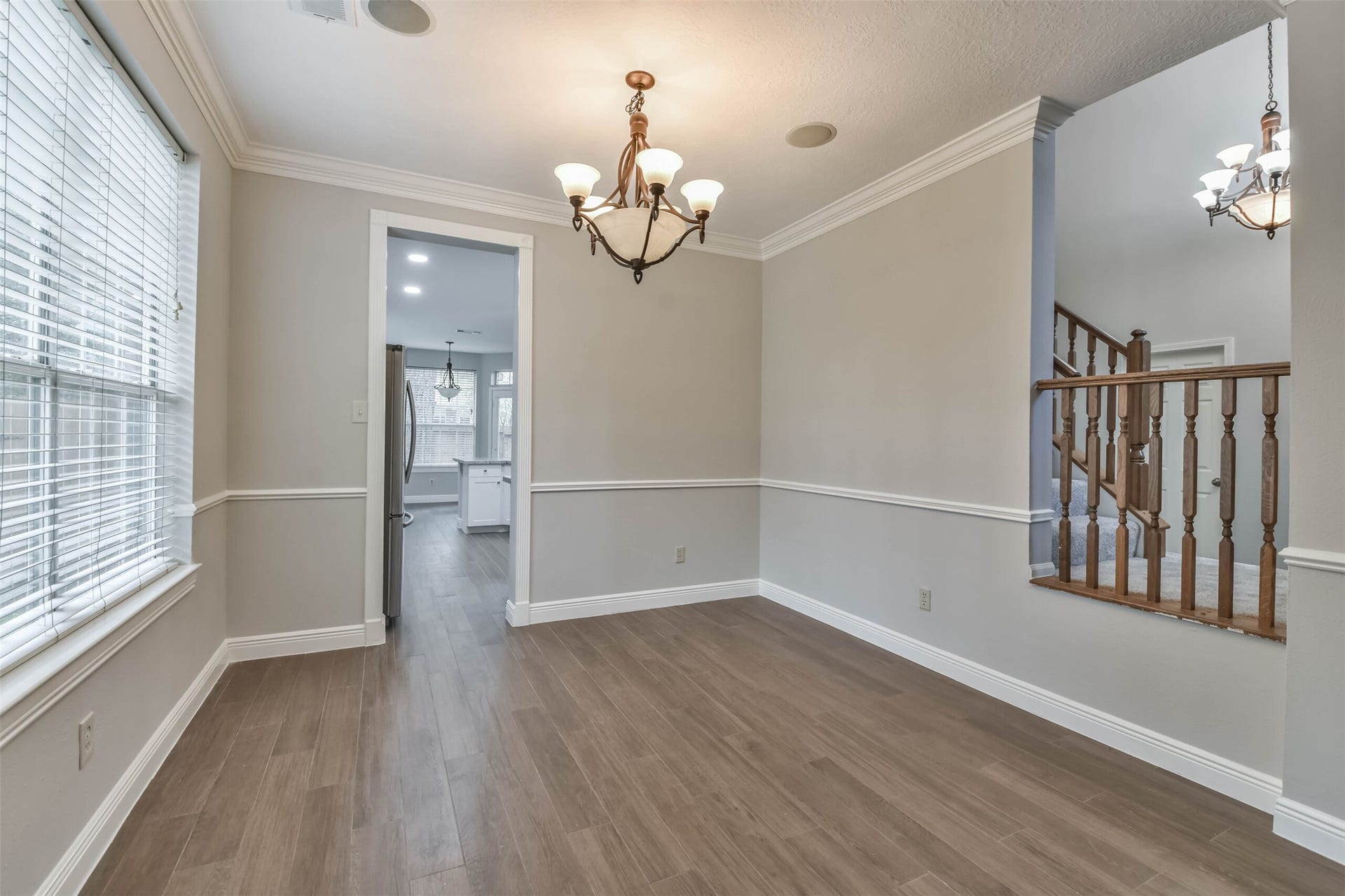 15 Shinyrock Place, The Woodlands, TX 77381 15 Shinyrock Place, The Woodlands, TX 77381
