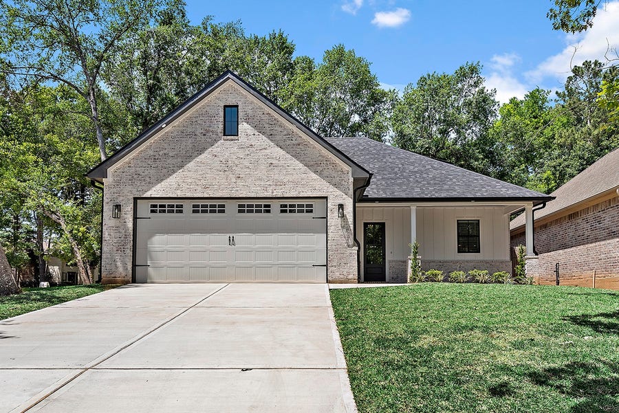 Property photo for 13222 Doral Circle, Montgomery, TX