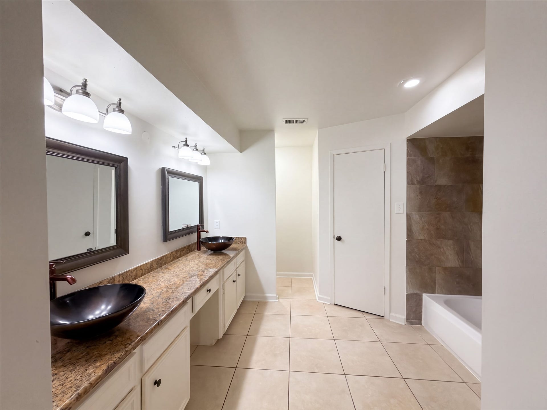 2307 Canyon Meadows Drive, Missouri City, TX 77489 2307 Canyon Meadows Drive, Missouri City, TX 77489