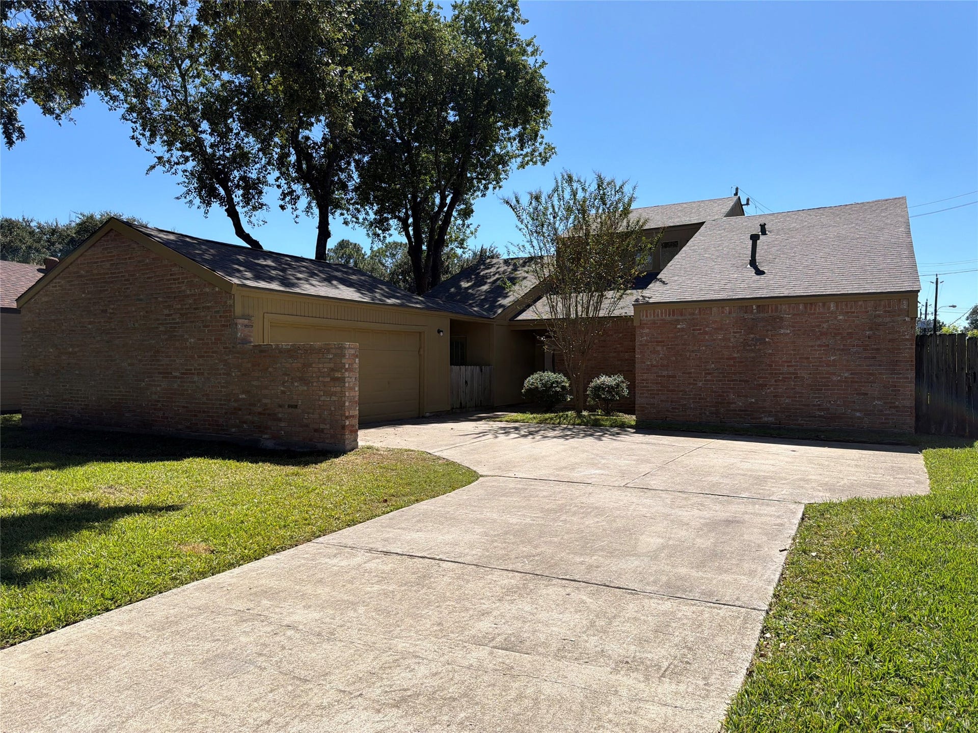 2307 Canyon Meadows Drive, Missouri City, TX 77489 2307 Canyon Meadows Drive, Missouri City, TX 77489